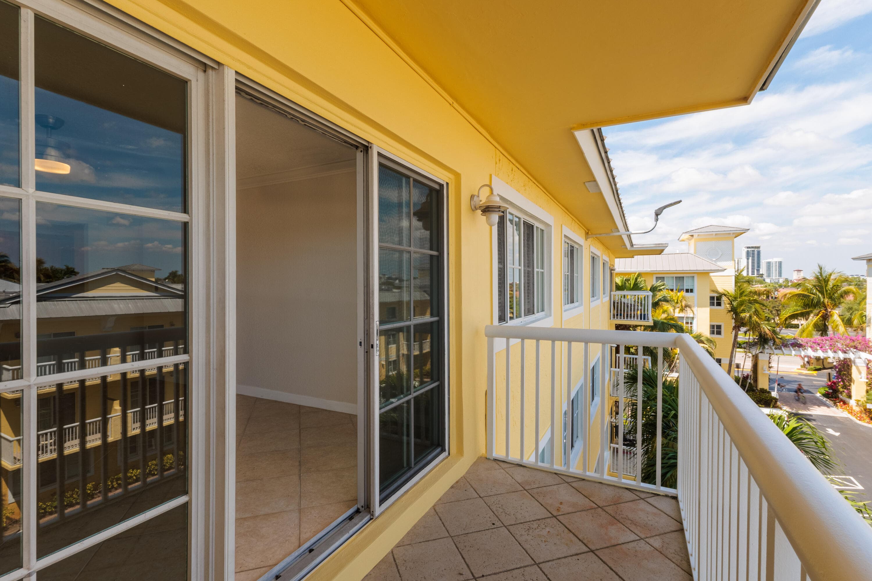 1515 E Broward Boulevard 426, Fort Lauderdale, FL 33301 — photo 14 of 32
