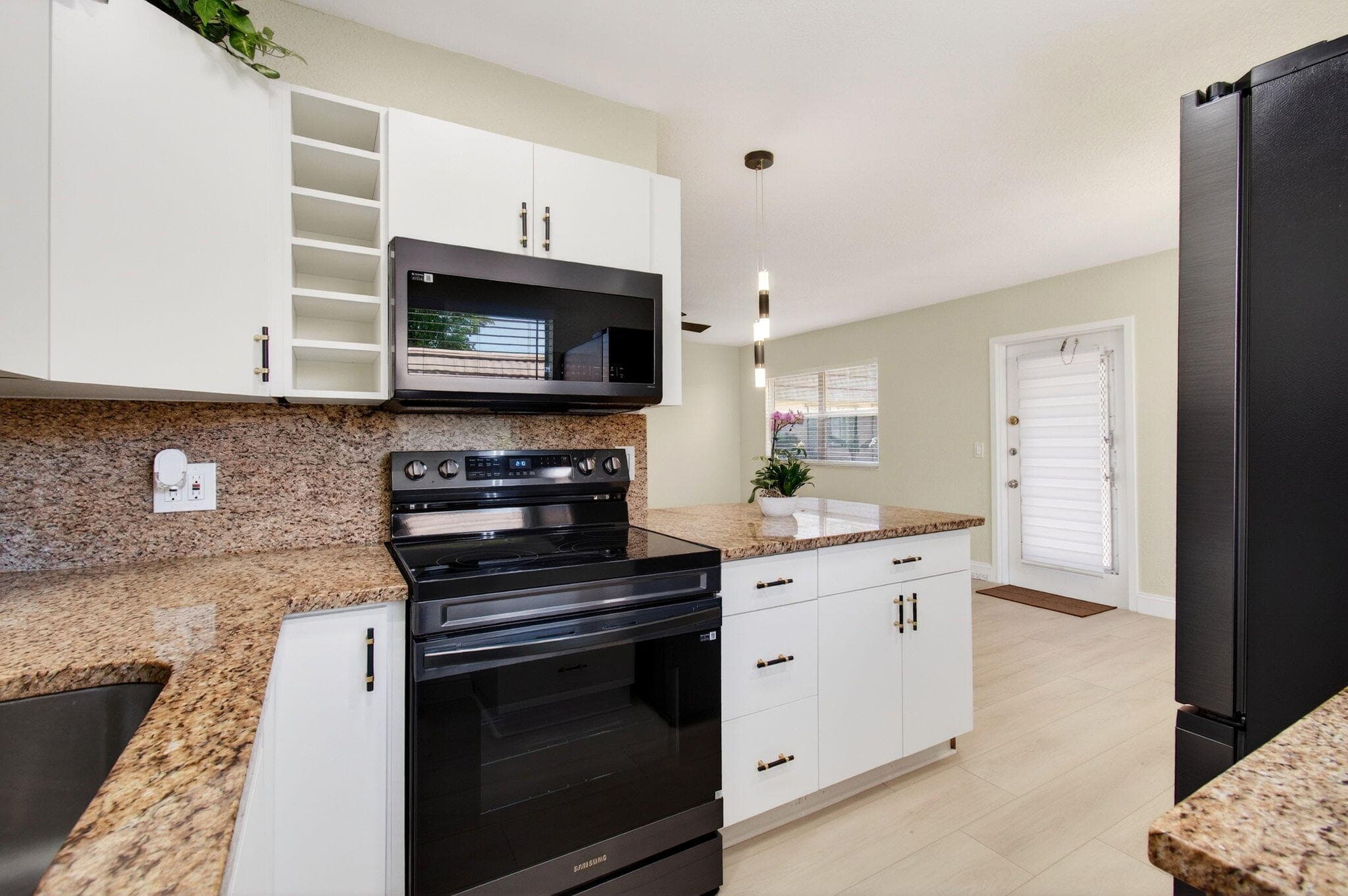 225 Seville Boulevard J, Delray Beach, FL 33446 — photo 8 of 37
