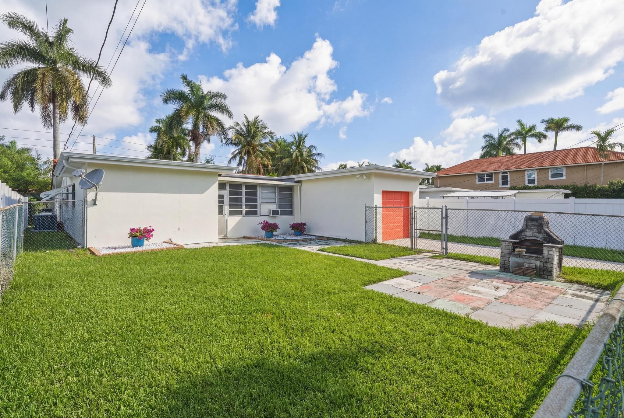 1114 Johnson Street, Hollywood, FL 33019 — photo 19 of 20