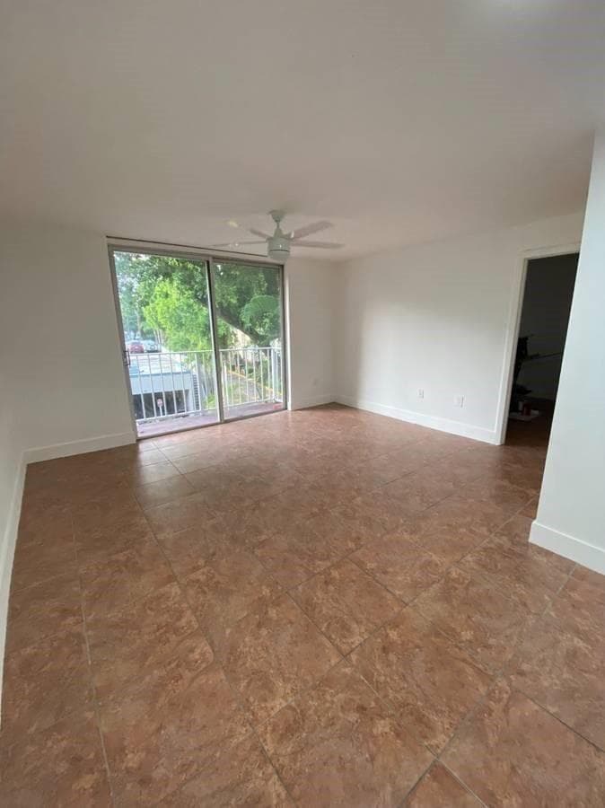 1740 NW N River Drive 319, Miami, FL 33125 — photo 5 of 13