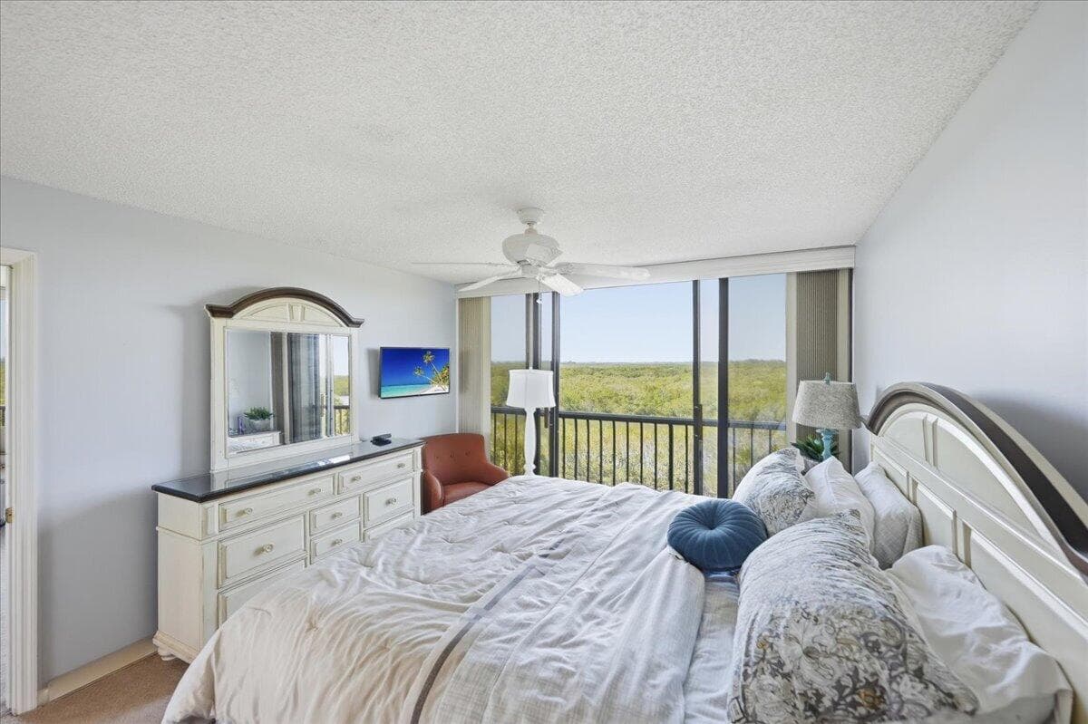 5059 N Hwy A1a 401, Hutchinson Island, FL 34949 — photo 28 of 72