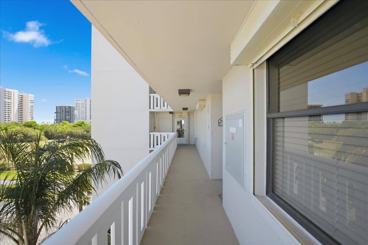 5059 N Hwy A1a 401, Hutchinson Island, FL 34949 — photo 41 of 72