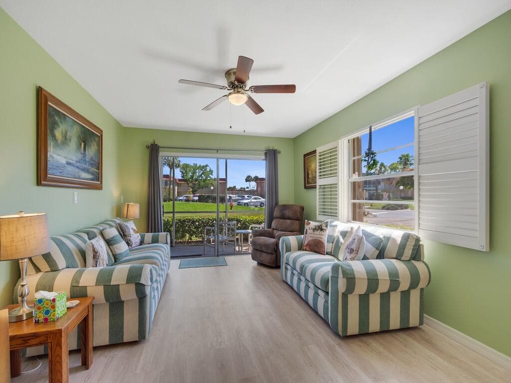 95 Spring Lake Drive 101, Vero Beach, FL 32962 — photo 6 of 32