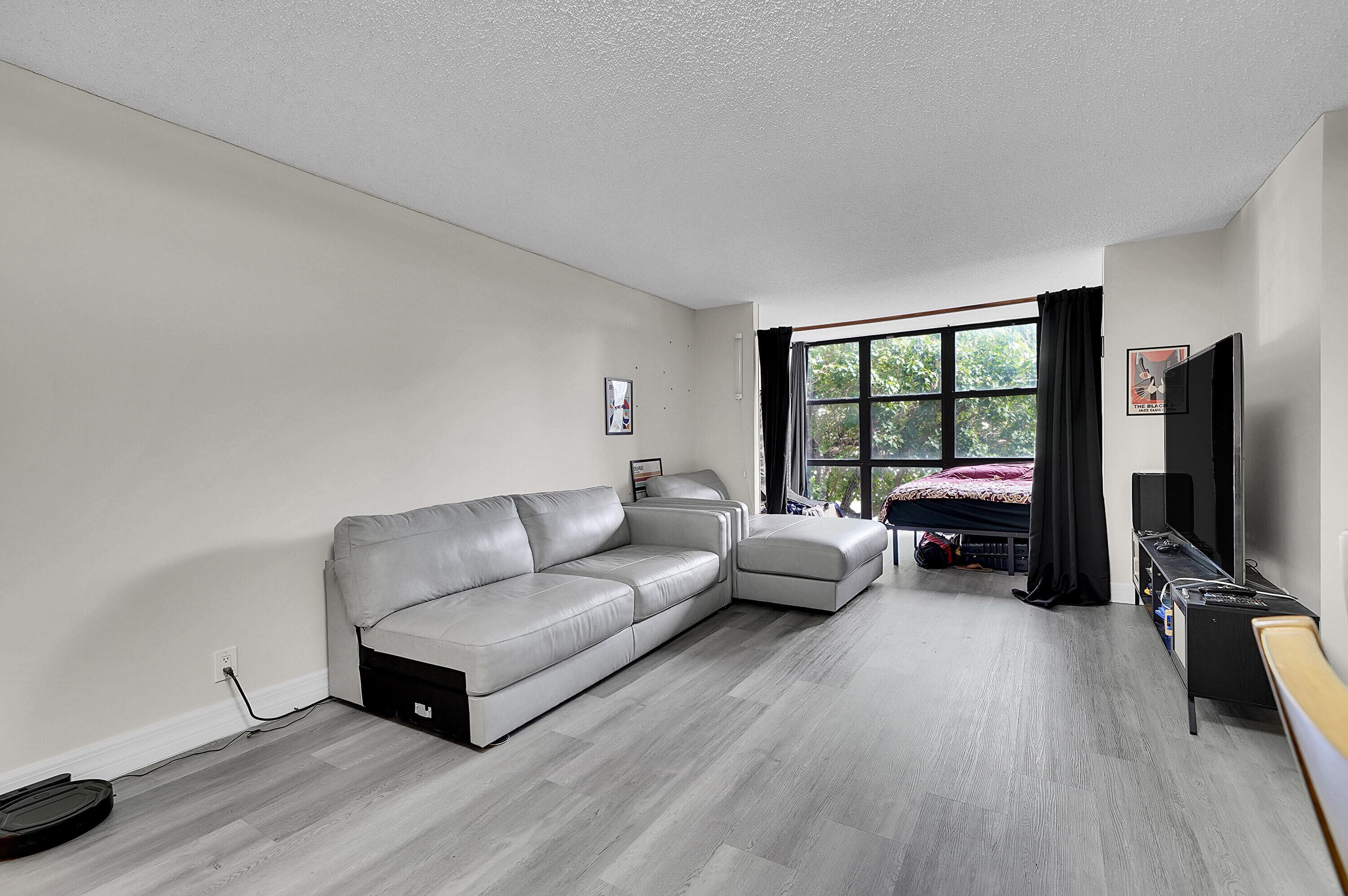 1000 Parkview Drive Unit 306, Hallandale Beach, FL 33009 — photo 21 of 46