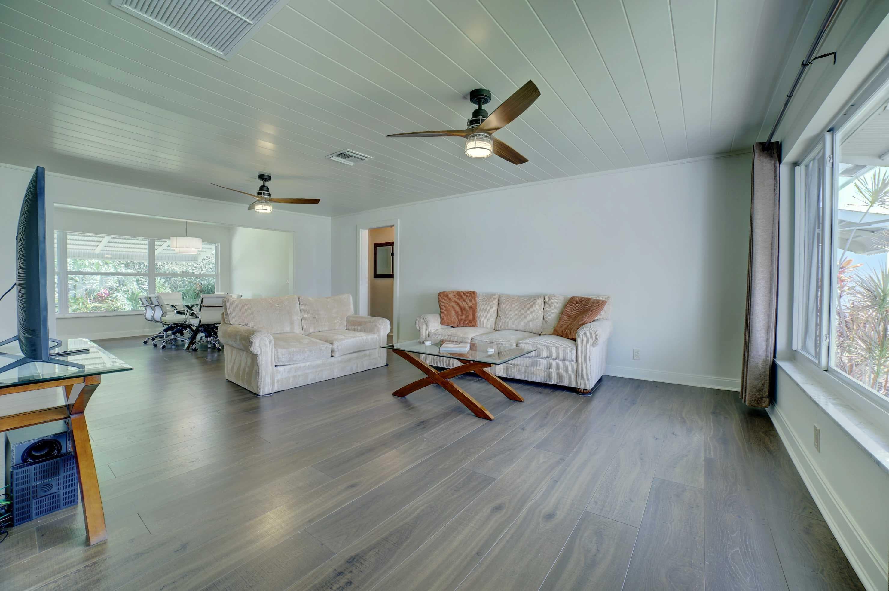 132 NW 10th Court, Boynton Beach, FL 33426 — photo 3 of 28