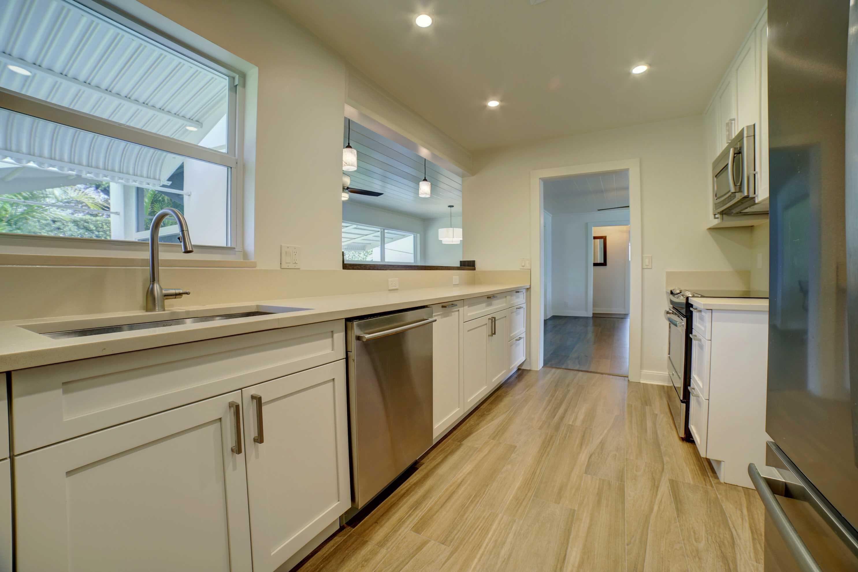 132 NW 10th Court, Boynton Beach, FL 33426 — photo 5 of 28