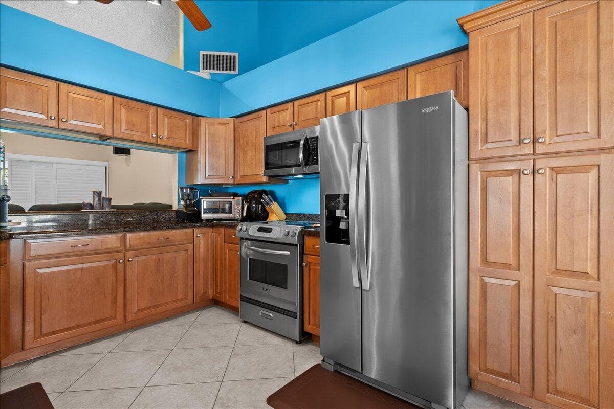 2424 SW Foxpoint Trail, Palm City, FL 34990 — photo 16 of 51