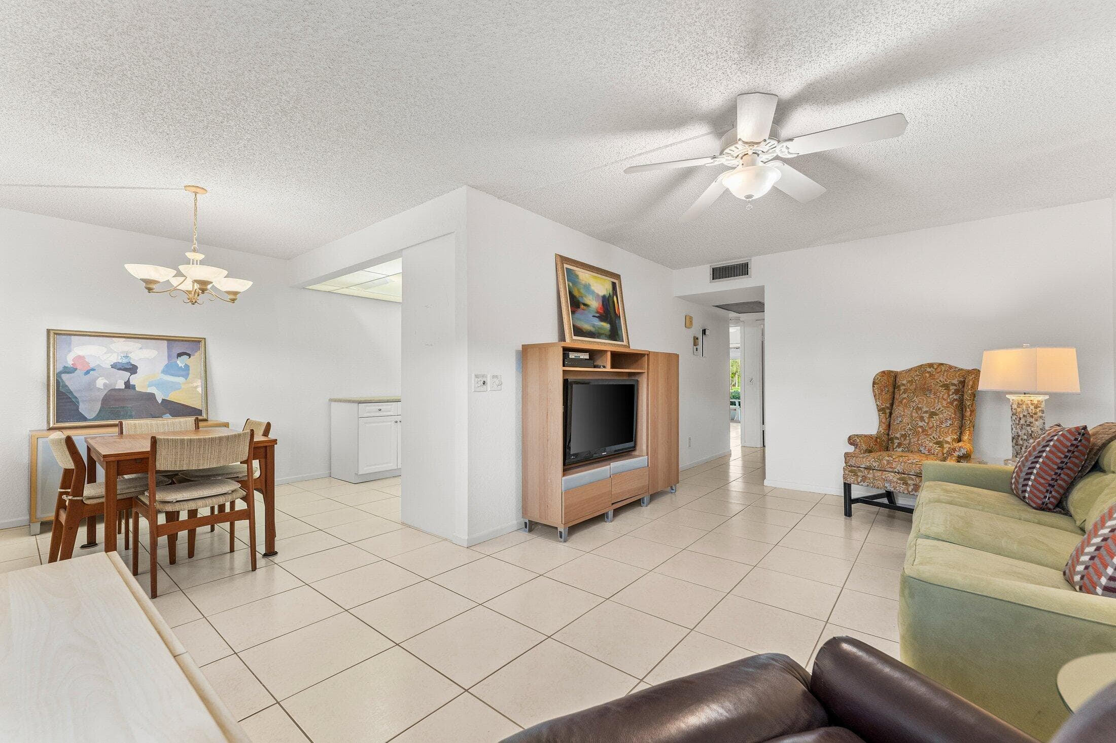 1047 Lincoln C, Boca Raton, FL 33434 — photo 6 of 27