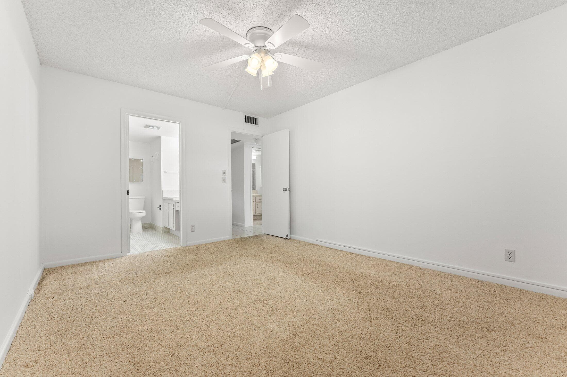 1047 Lincoln C, Boca Raton, FL 33434 — photo 13 of 27