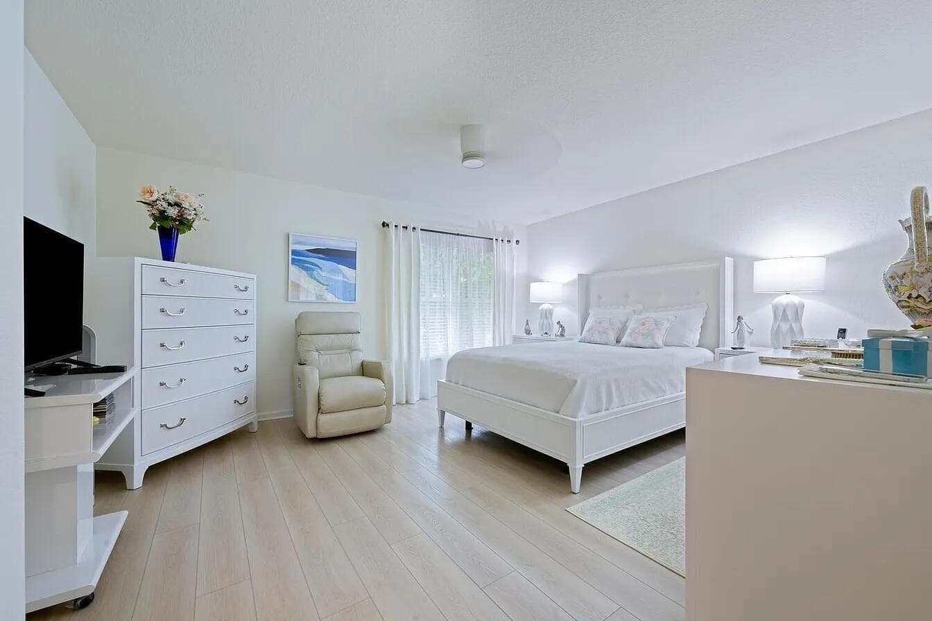 4156 Meade Way, West Palm Beach, FL 33409 — photo 31 of 41