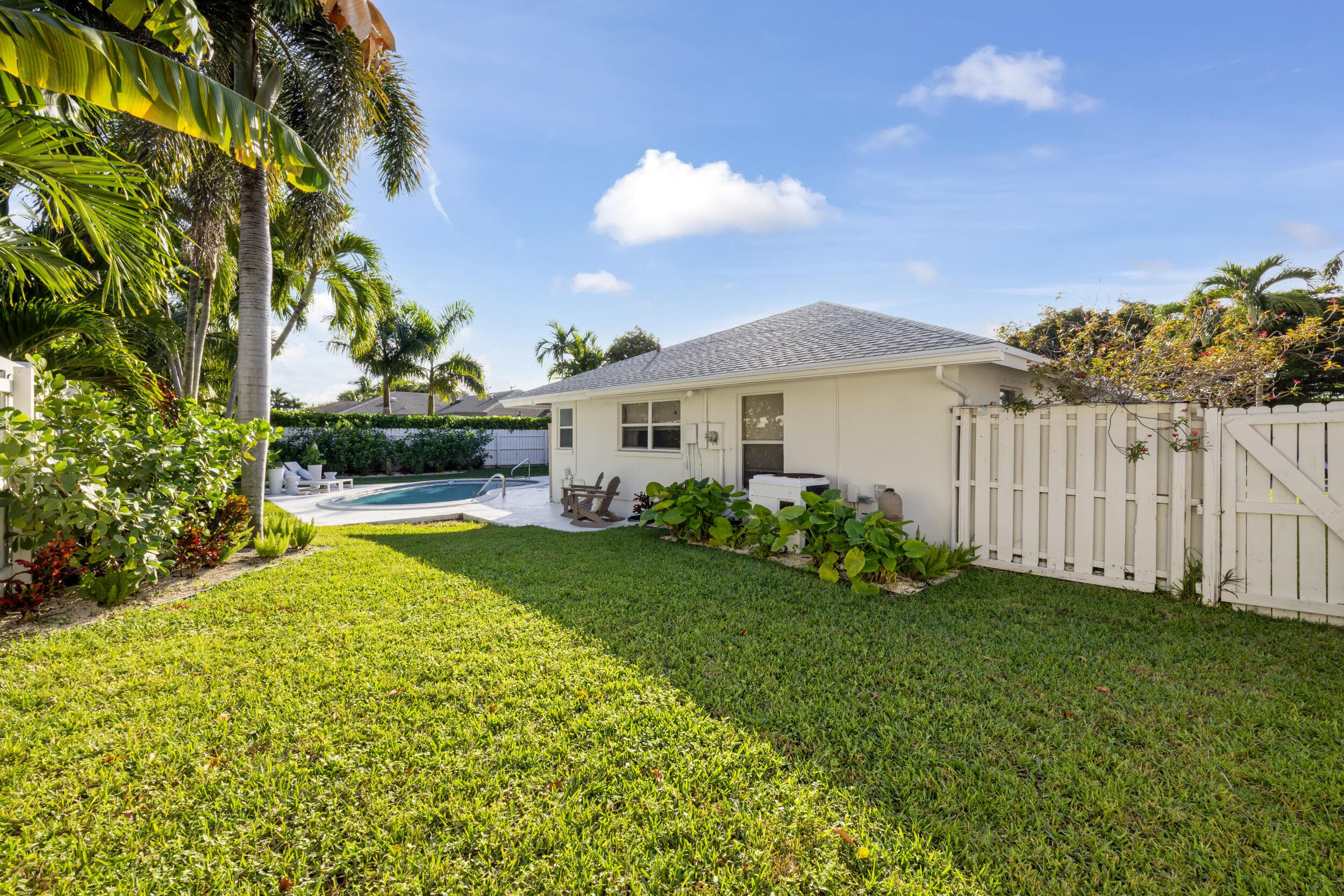 2512 SW 5th Street, Boynton Beach, FL 33435 — photo 32 of 38