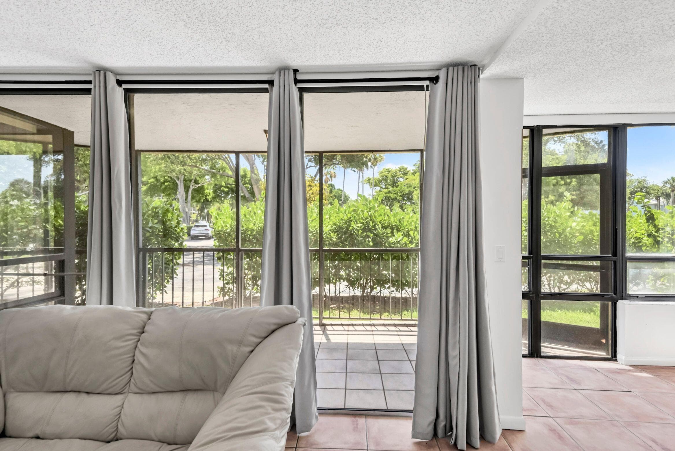 799 Jeffery Street 105, Boca Raton, FL 33487 — photo 12 of 49