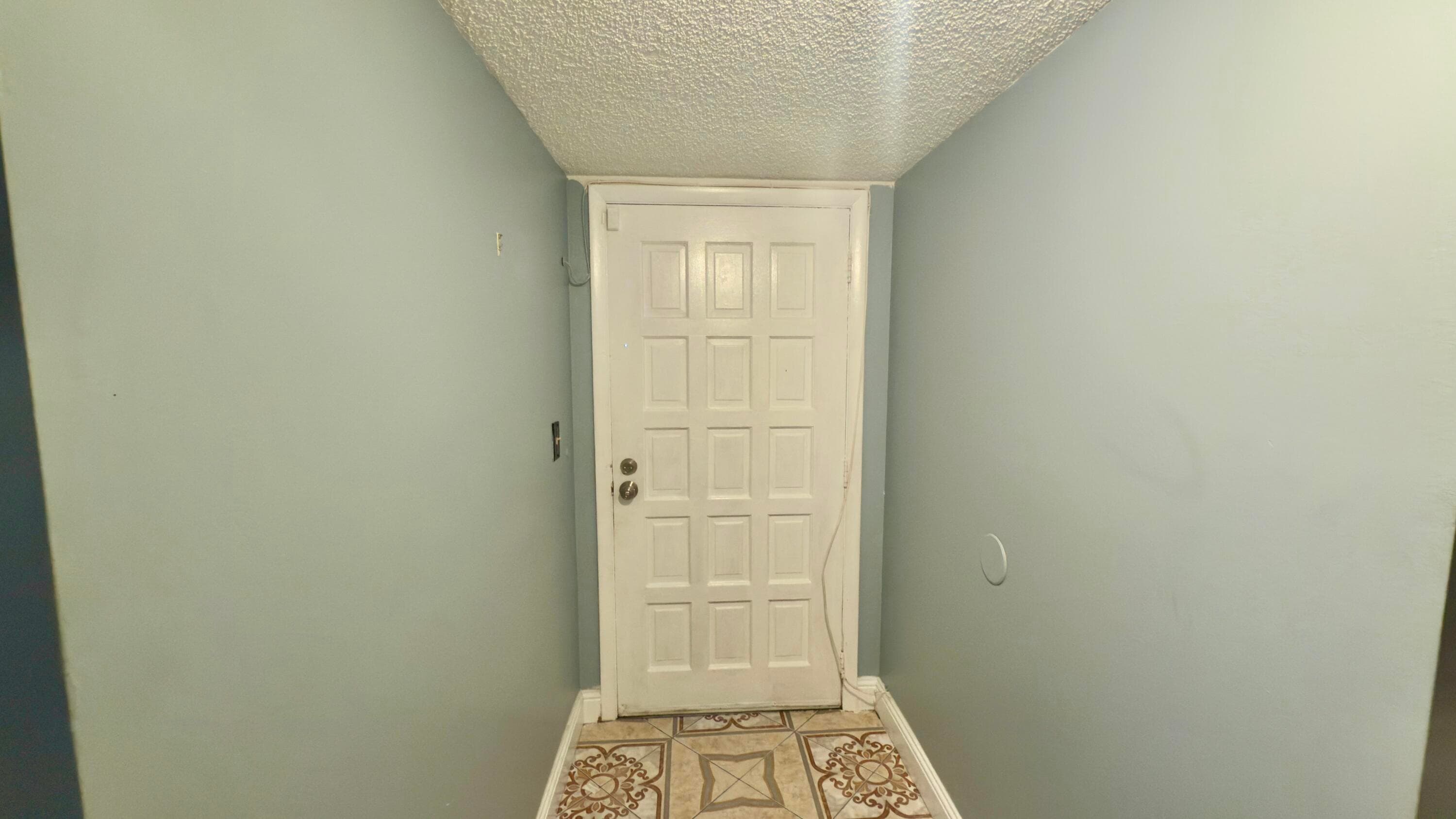 6201 N Falls Cir Drive, Lauderhill, FL 33319 — photo 4 of 5