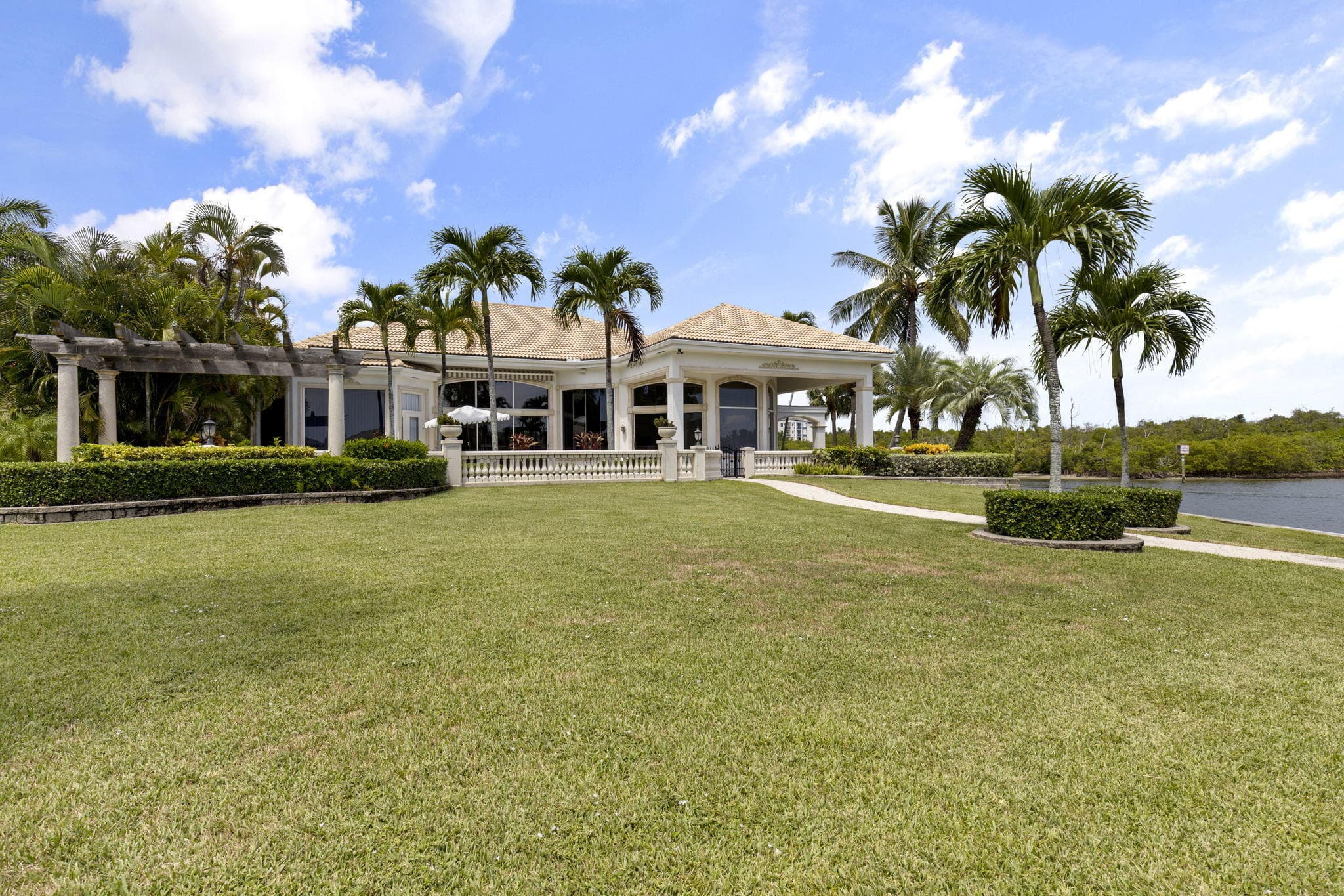 2435 Snook Trail, Palm Beach Gardens, FL 33410 — photo 10 of 21