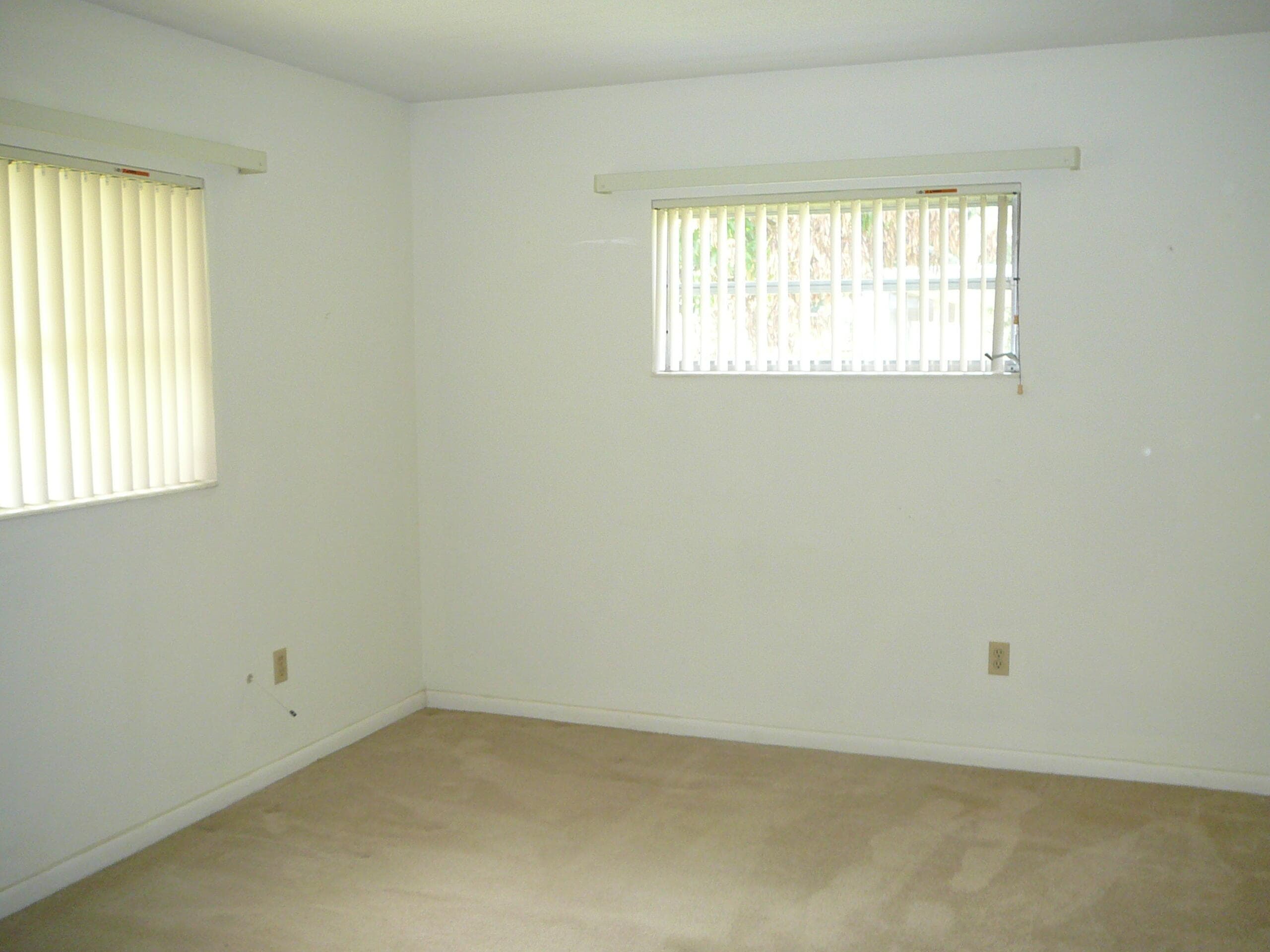 2921 Sherwood Lane, Fort Pierce, FL 34982 — photo 30 of 36