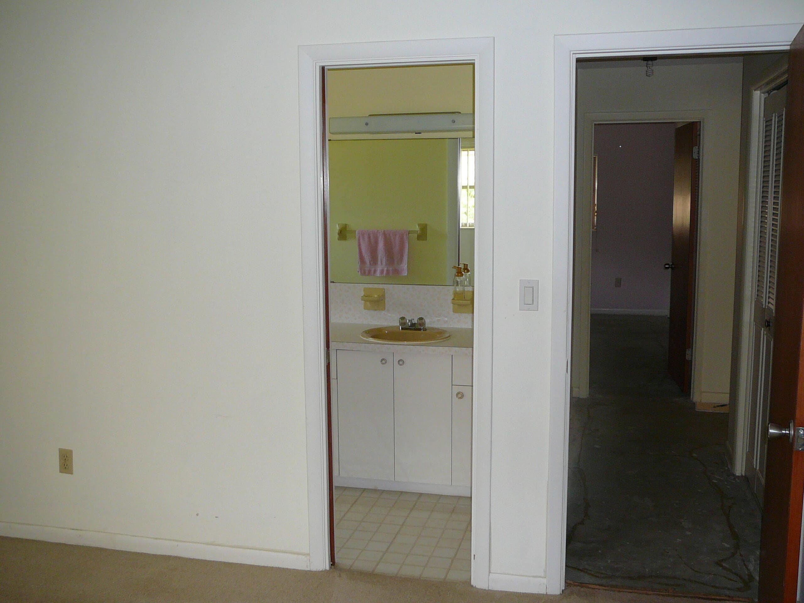 2921 Sherwood Lane, Fort Pierce, FL 34982 — photo 31 of 36