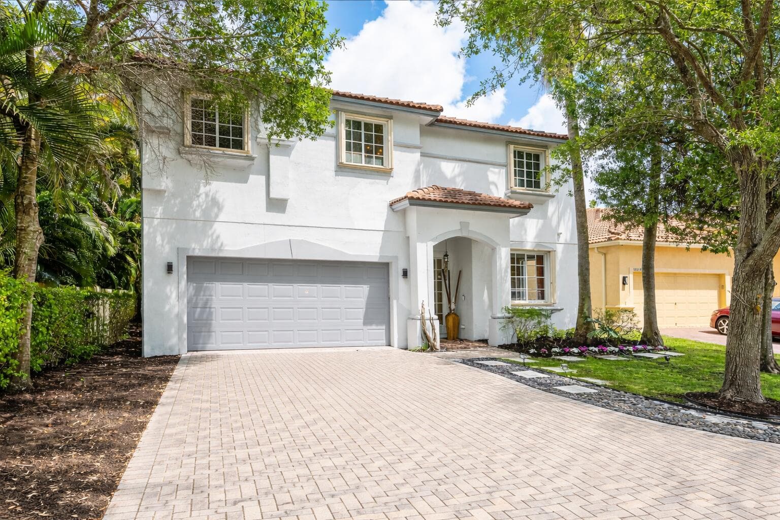 10223 Boca Vista Drive, Boca Raton, FL 33498 — photo 1 of 33
