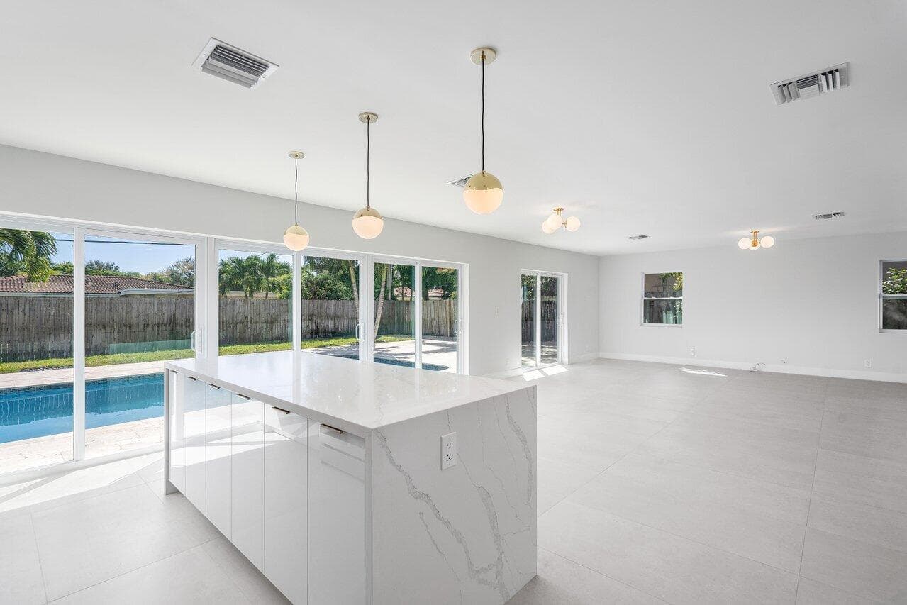 46 SW 9th Avenue, Boca Raton, FL 33486 — photo 12 of 41