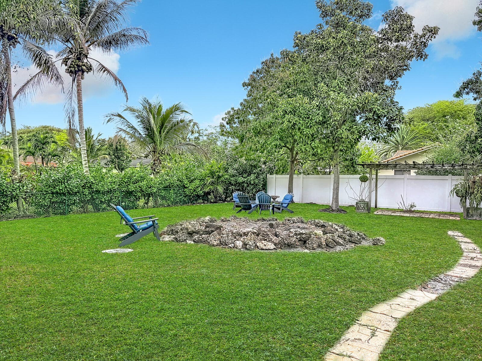 9990 NW 38th Street, Coral Springs, FL 33065 — photo 37 of 50