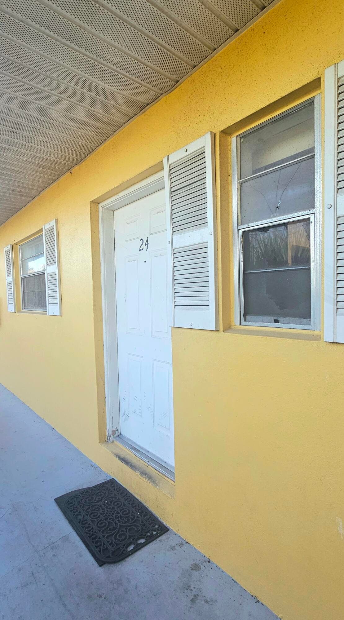 1505 Crescent Circle B24, West Palm Beach, FL 33403 — photo 1 of 13