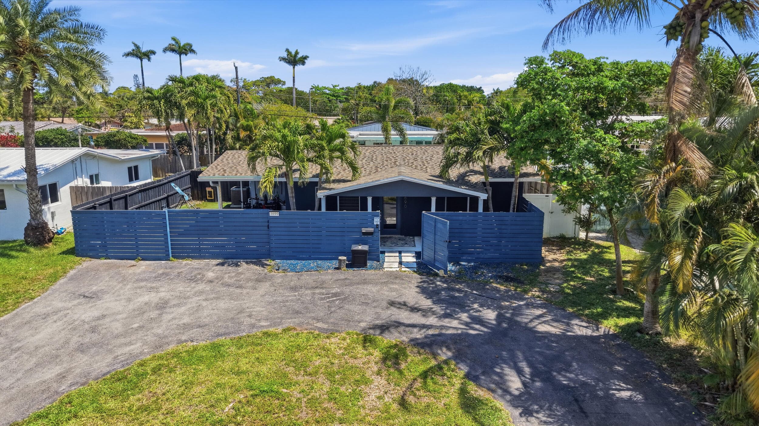3690 NE 16th Avenue, Oakland Park, FL 33334 — photo 2 of 39
