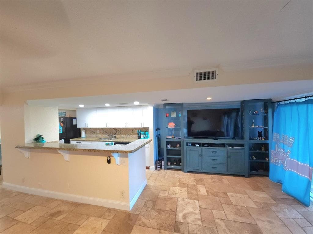 2790 NW 80th Avenue, Sunrise, FL 33322 — photo 7 of 16