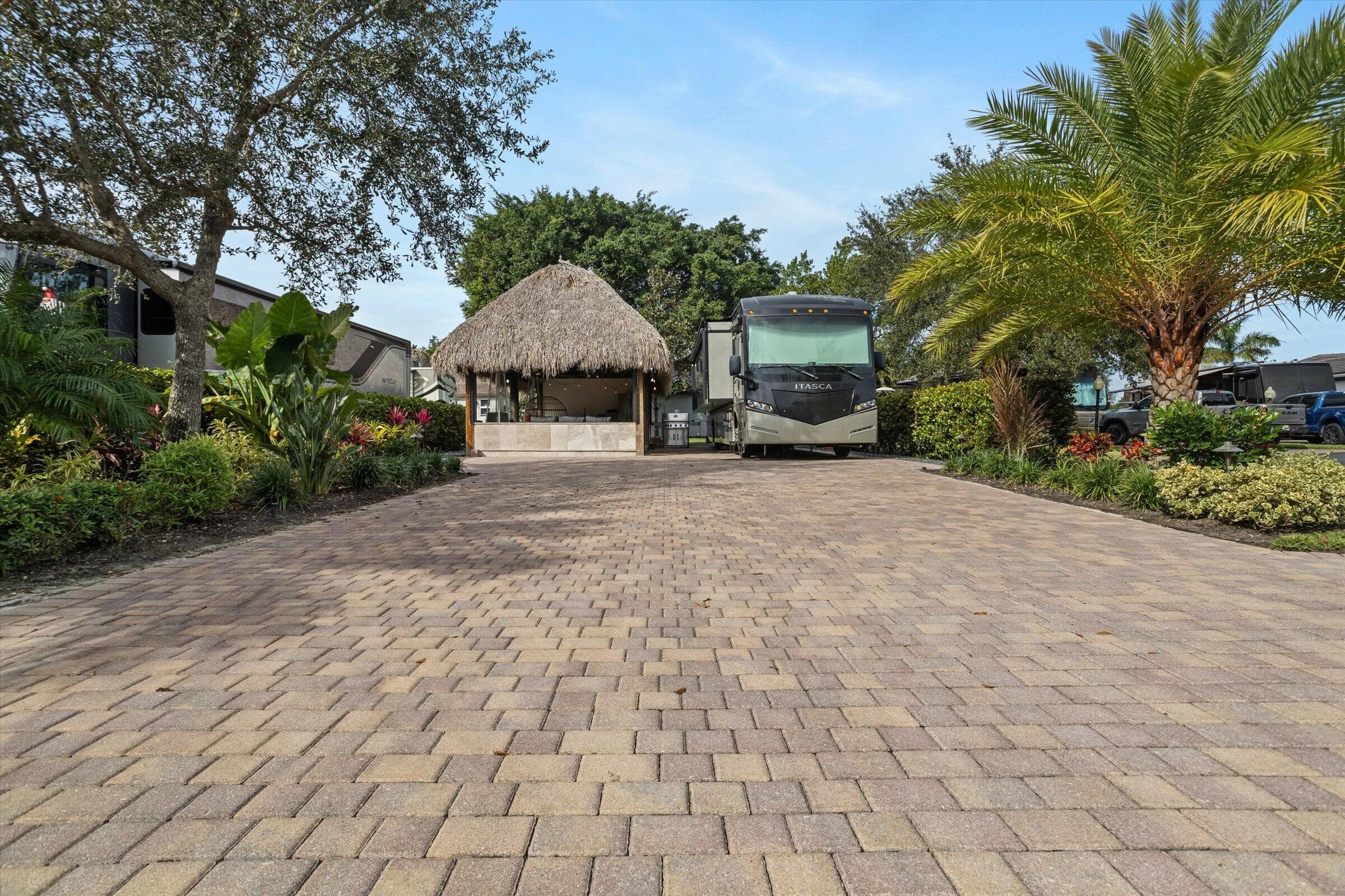 204 N Cortez Drive 204, Margate, FL 33068 — photo 1 of 35