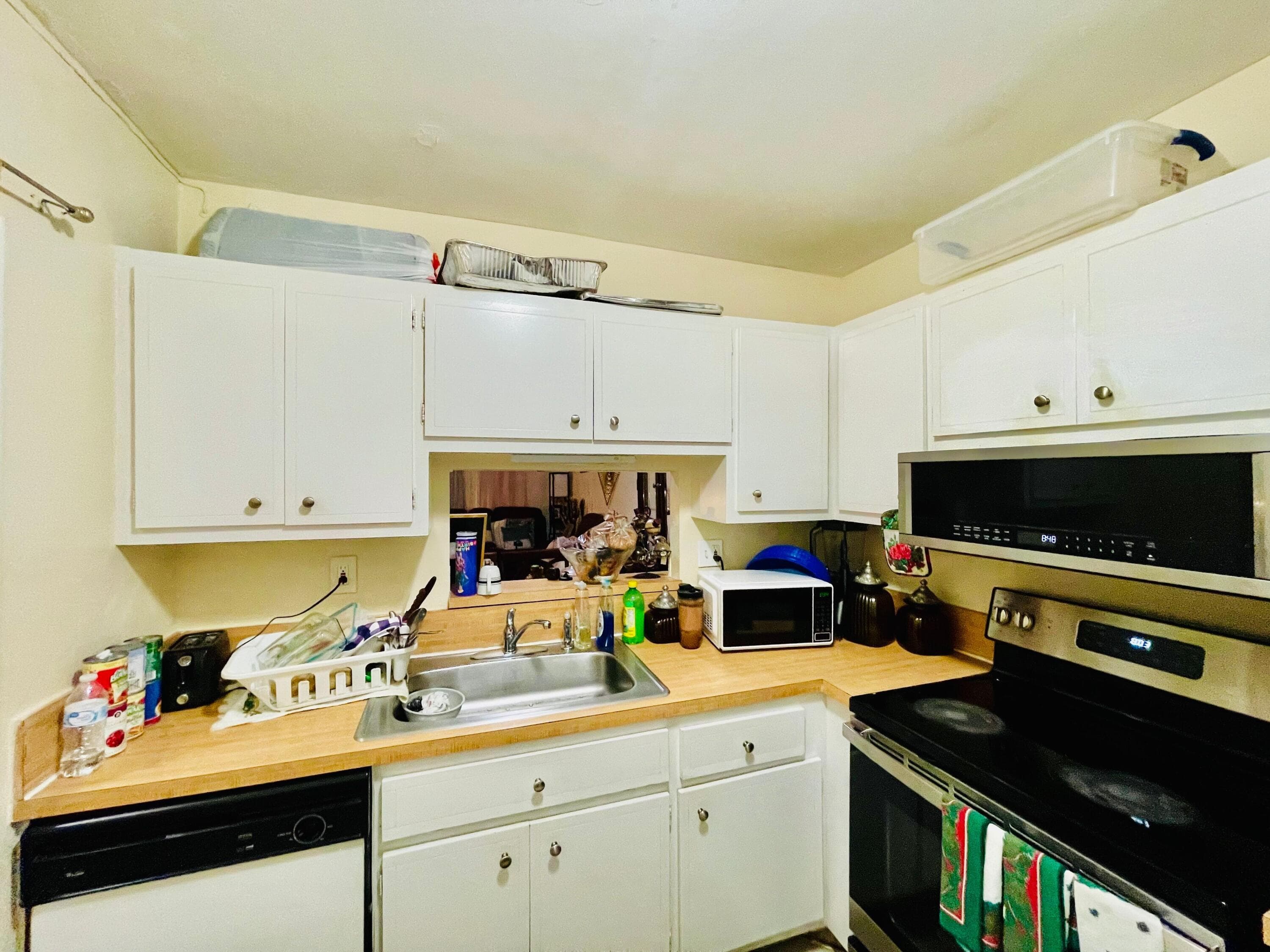 5051 W Oakland Park Boulevard W Unit E212, Lauderdale Lakes, FL 33313 — photo 5 of 23