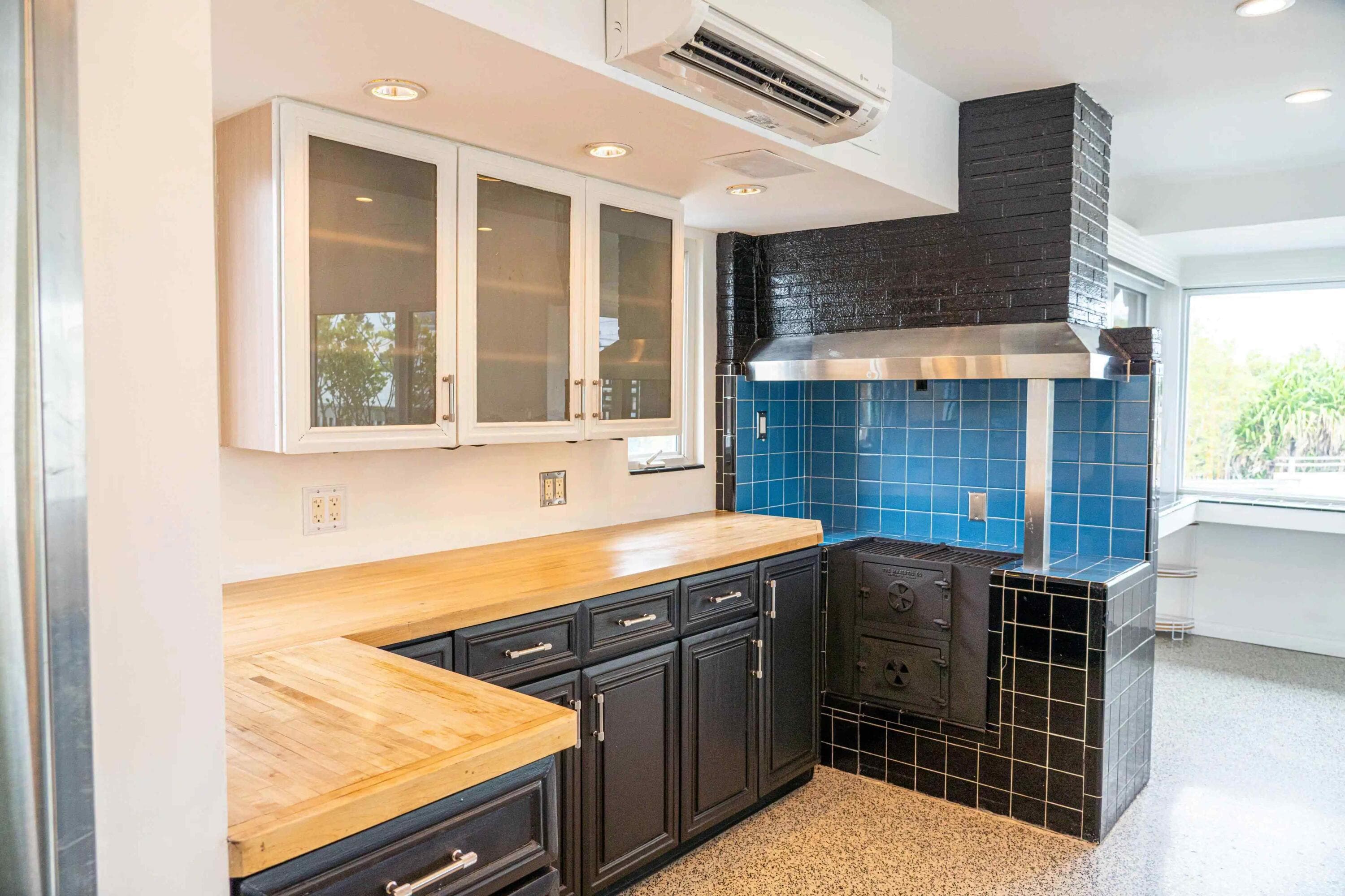 2200 NE 26th Street A, Wilton Manors, FL 33305 — photo 9 of 36