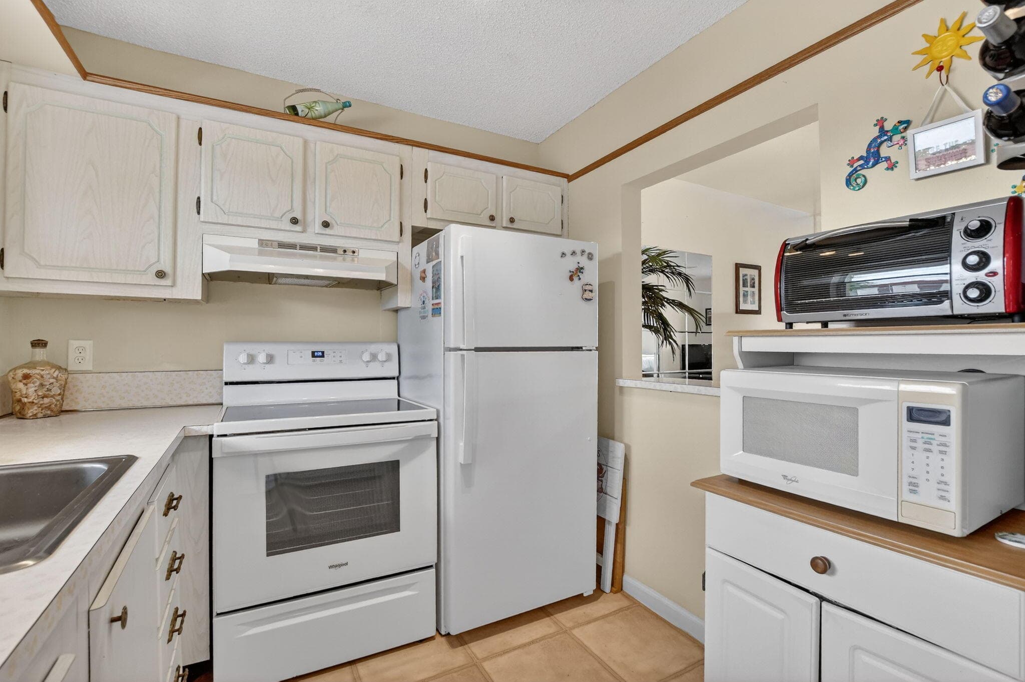 9855 Sandalfoot Boulevard Apt 317, Boca Raton, FL 33428 — photo 12 of 29