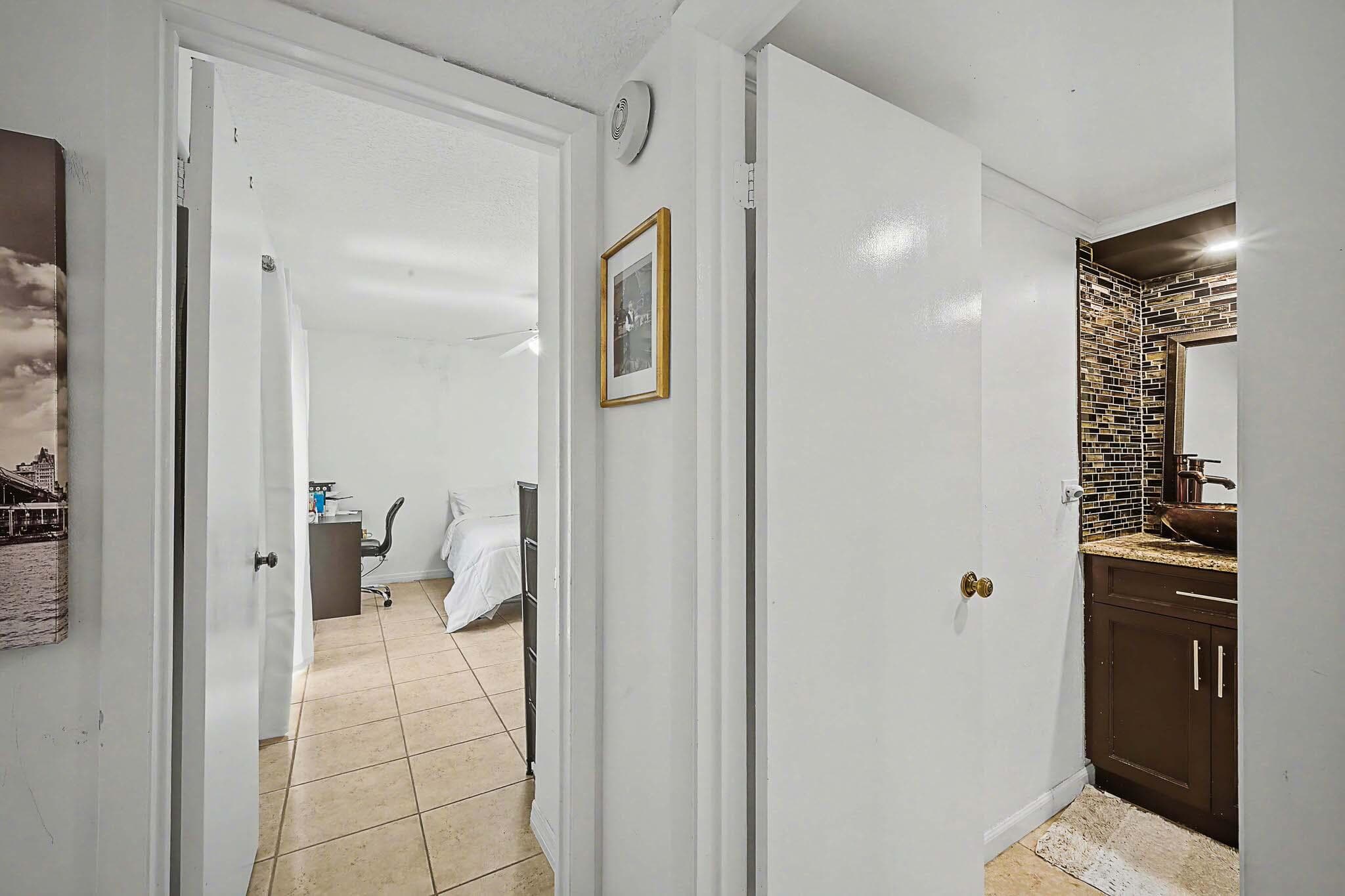 149 Lake Arbor Drive, Palm Springs, FL 33461 — photo 19 of 37