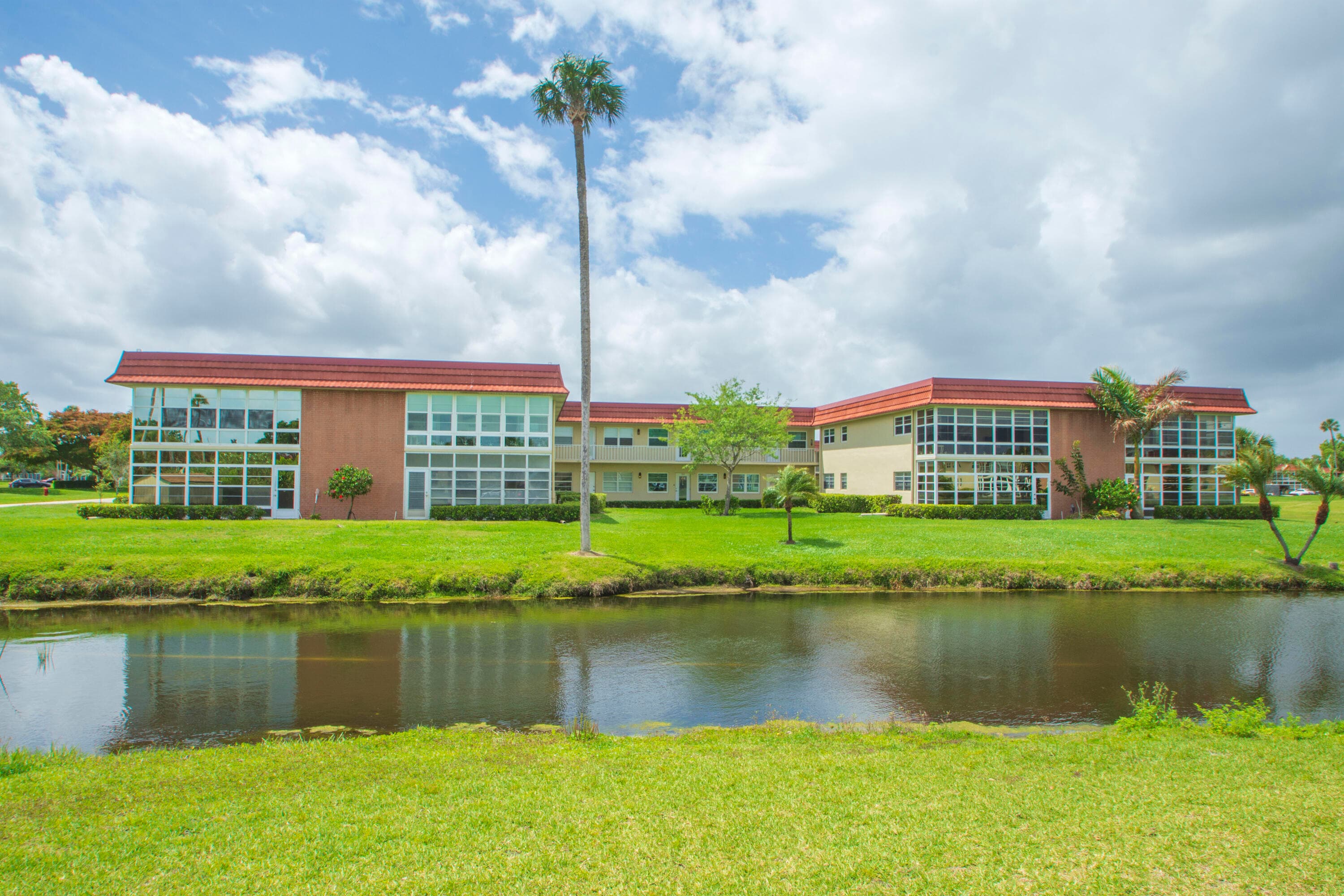 66 Woodland Drive 204, Vero Beach, FL 32962 — photo 37 of 51