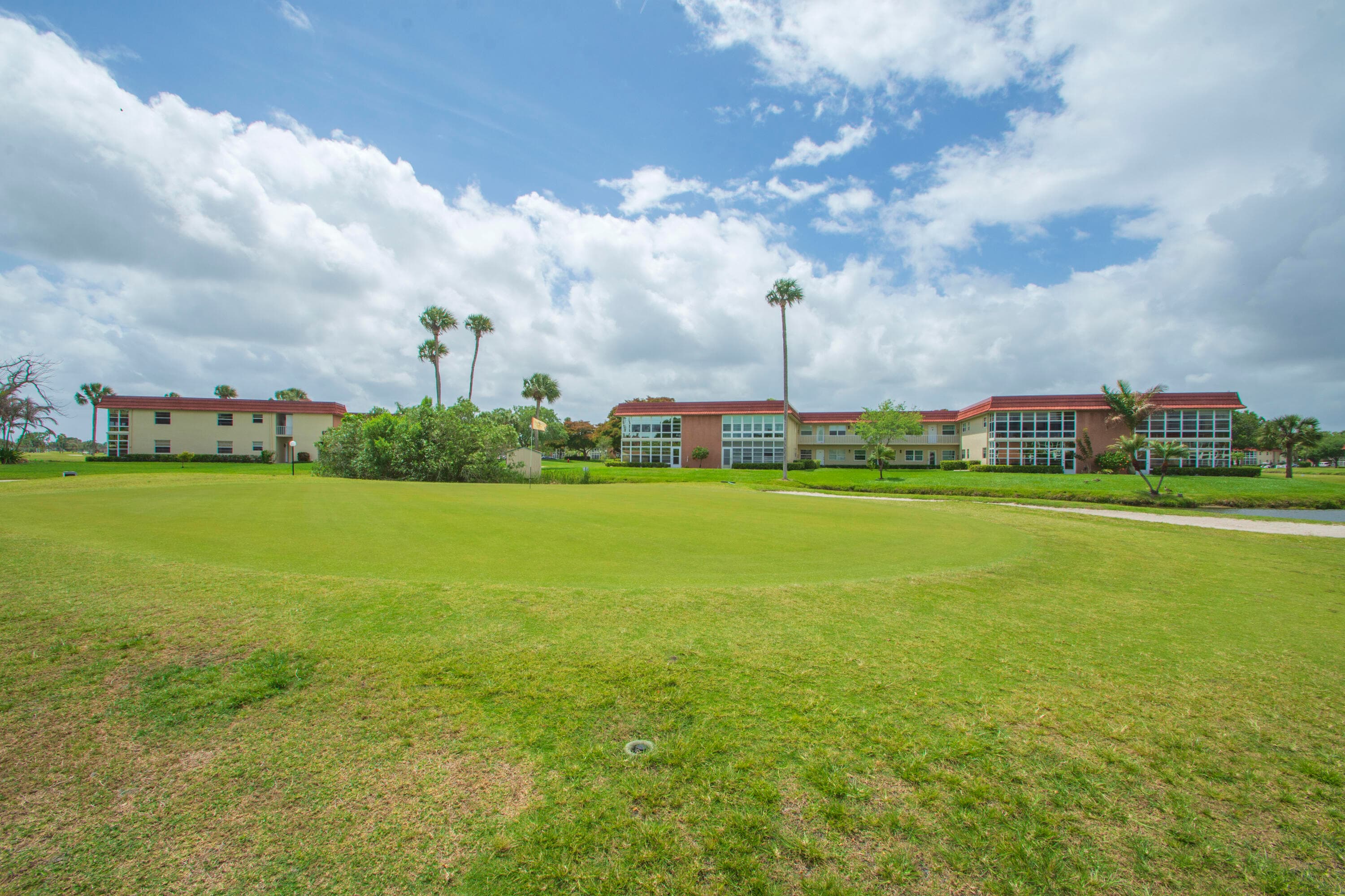 66 Woodland Drive 204, Vero Beach, FL 32962 — photo 38 of 51