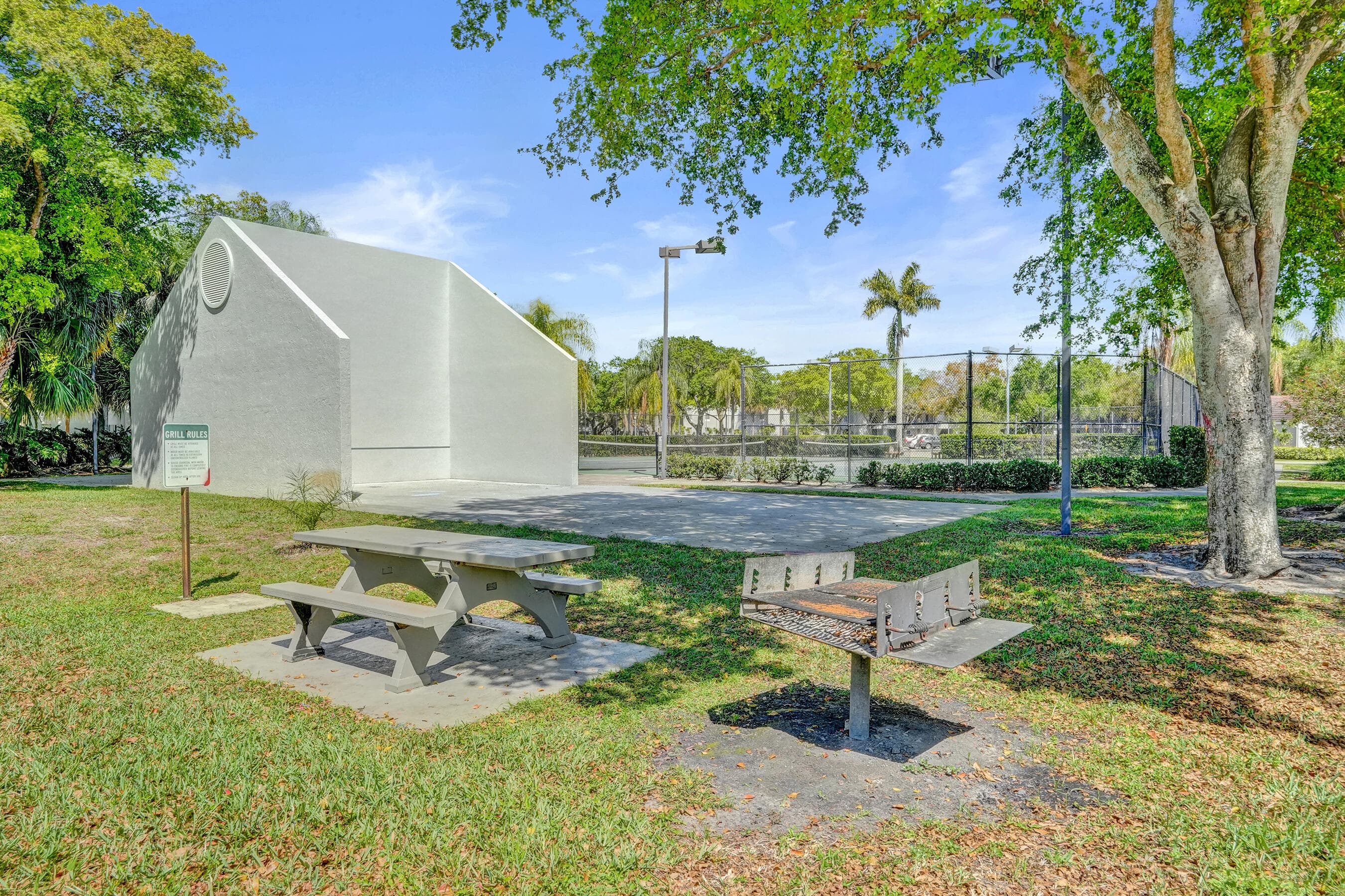 801 Lyons Road 19103, Coconut Creek, FL 33063 — photo 33 of 38