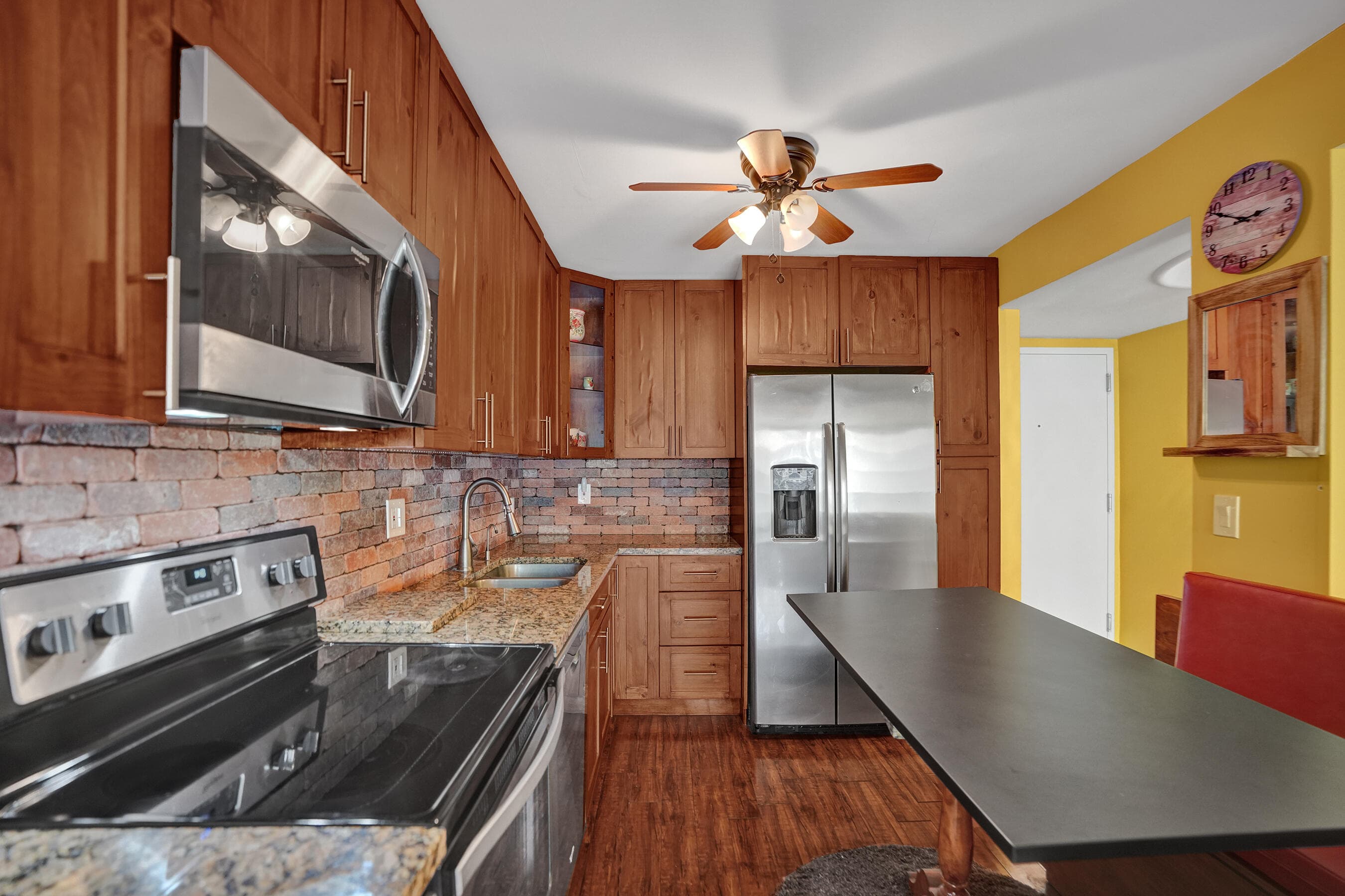 2301 S Ocean Drive 1408, Hollywood, FL 33019 — photo 17 of 47