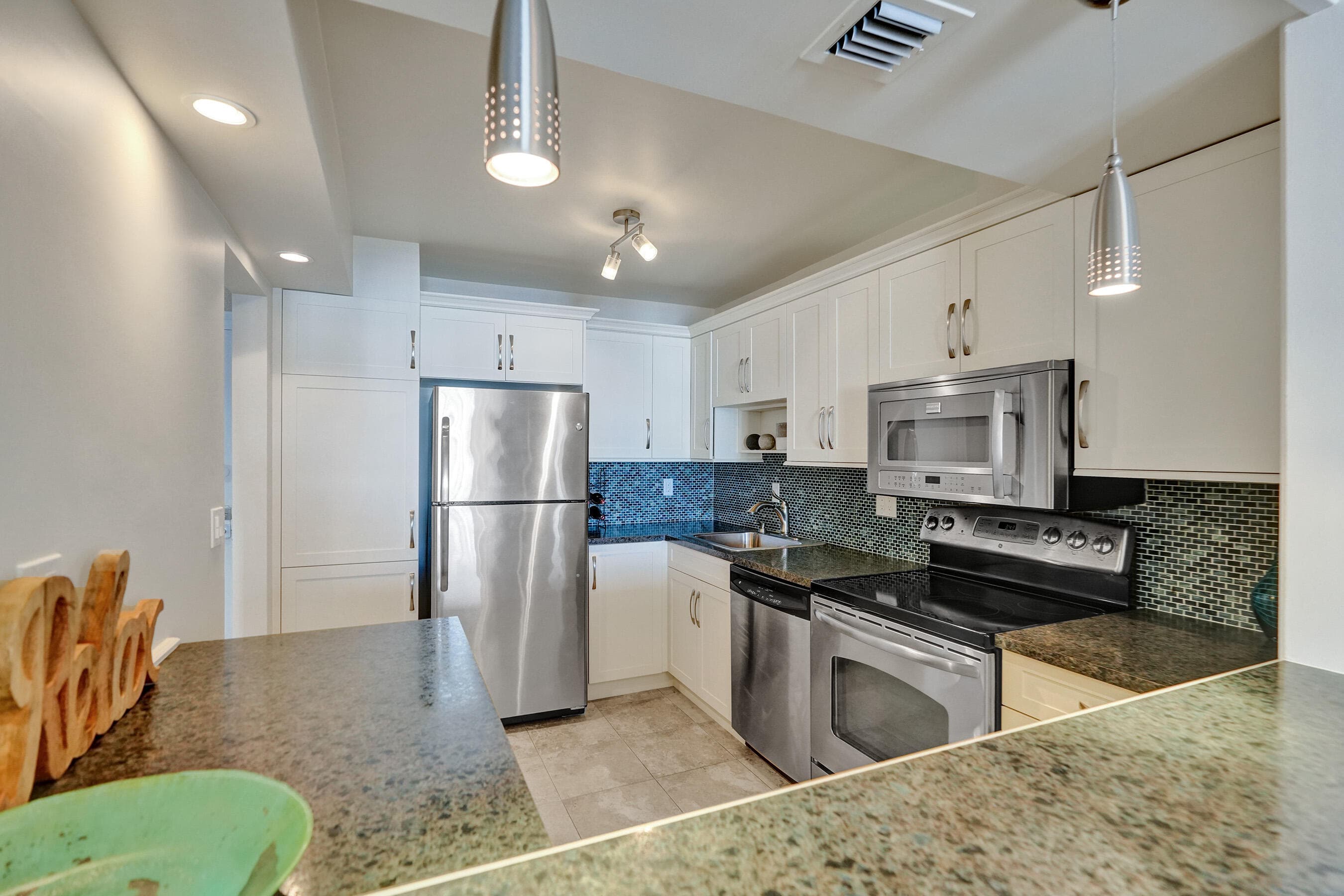 2301 S Ocean Drive 1408, Hollywood, FL 33019 — photo 40 of 47