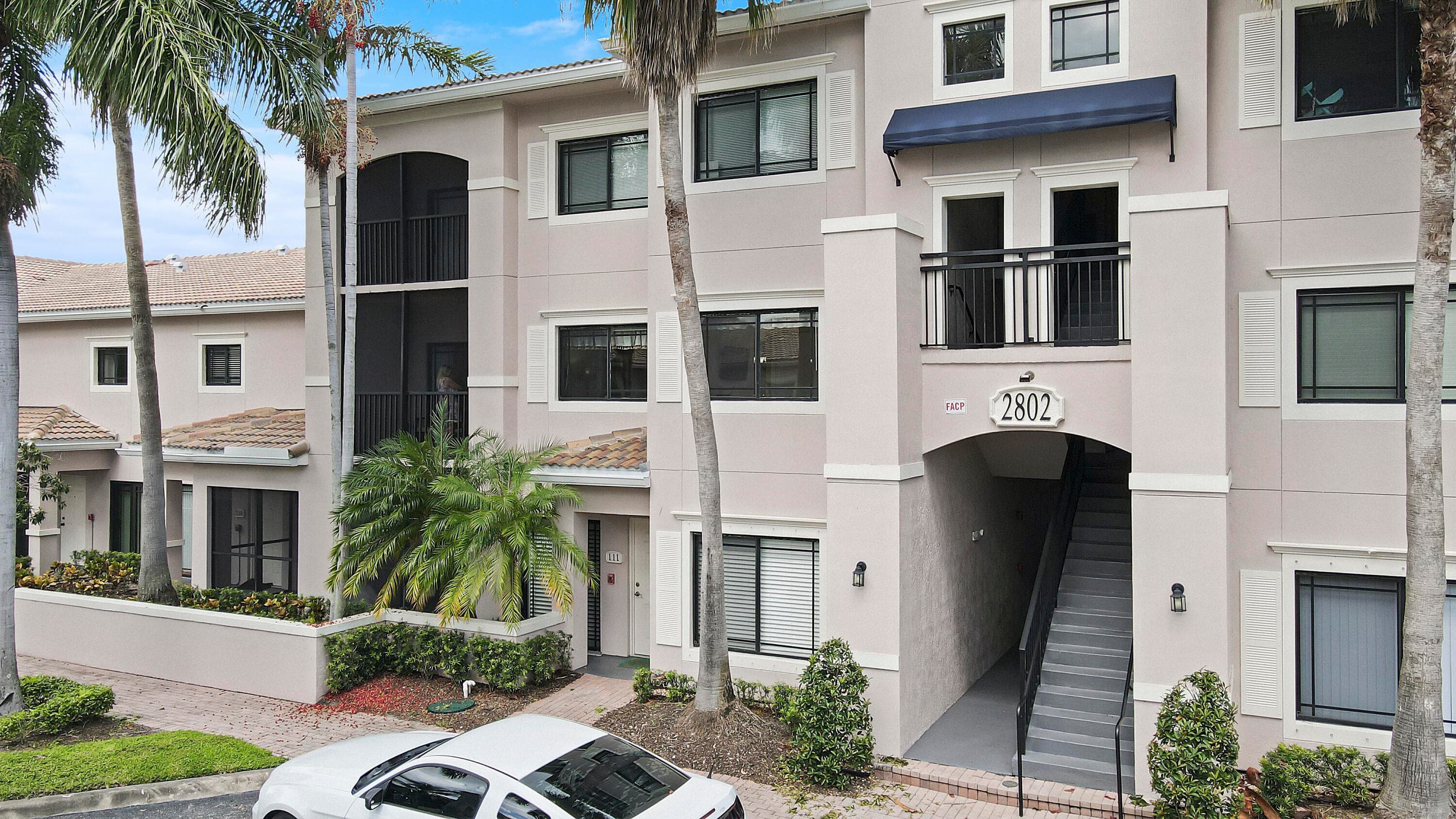 2802 Sarento Place 204, Palm Beach Gardens, FL 33410 — photo 1 of 19