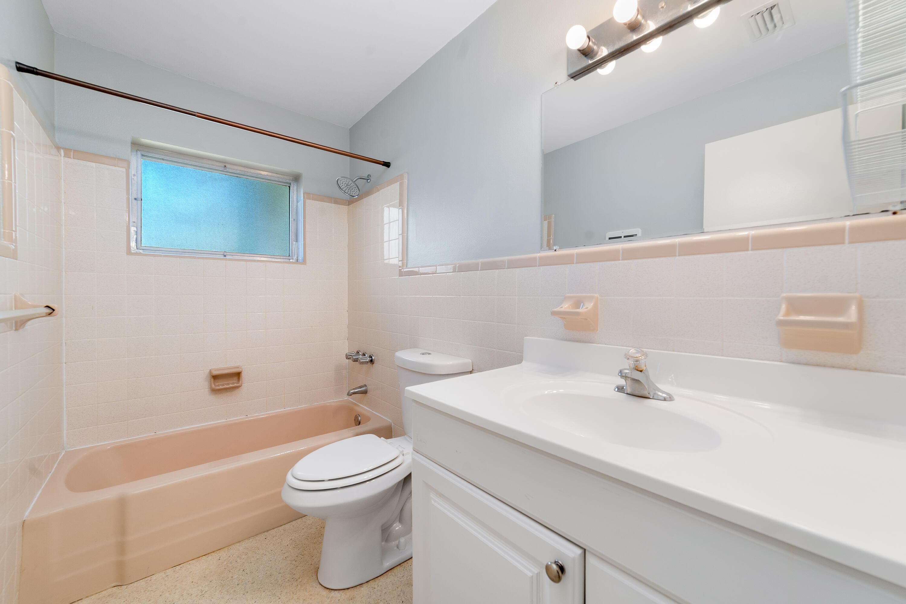 1751 5th Avenue, Vero Beach, FL 32960 — photo 15 of 30
