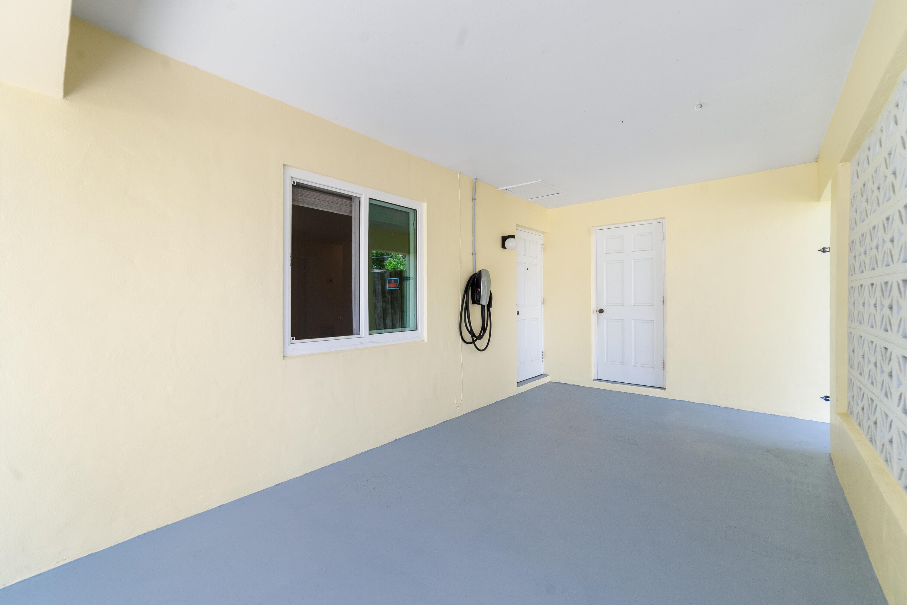 1751 5th Avenue, Vero Beach, FL 32960 — photo 21 of 30