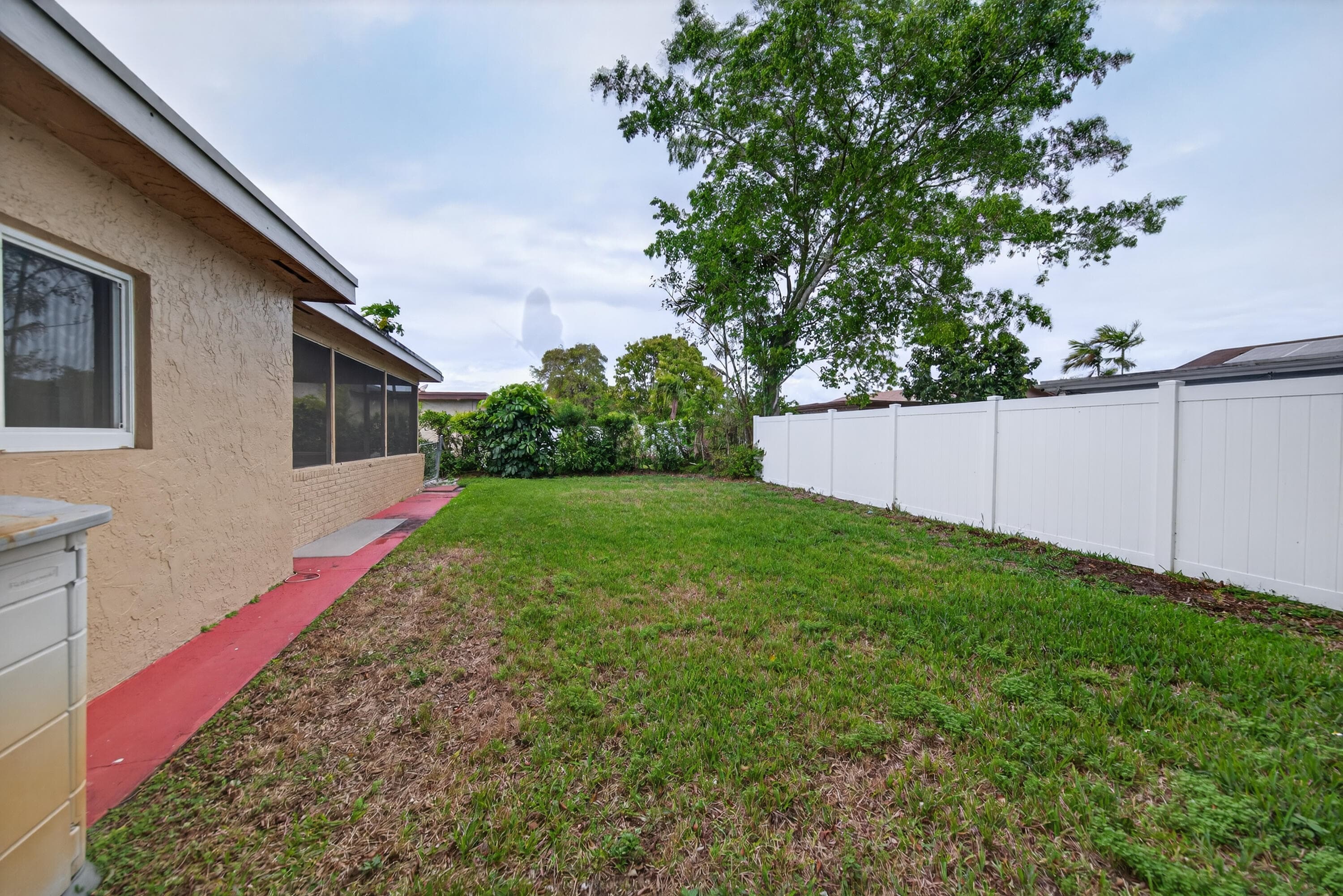 8104 NW 94th Avenue, Tamarac, FL 33321 — photo 37 of 44