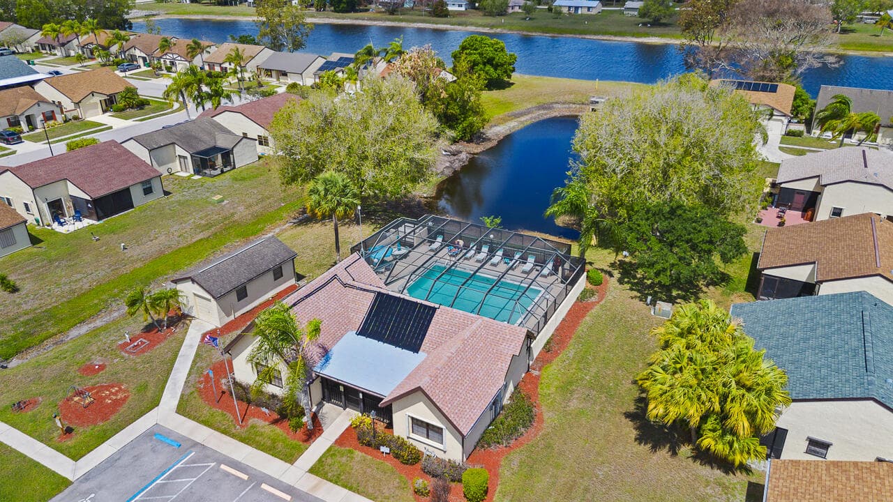 2363 SE Breckenridge Circle, Port St. Lucie, FL 34952 — photo 9 of 38