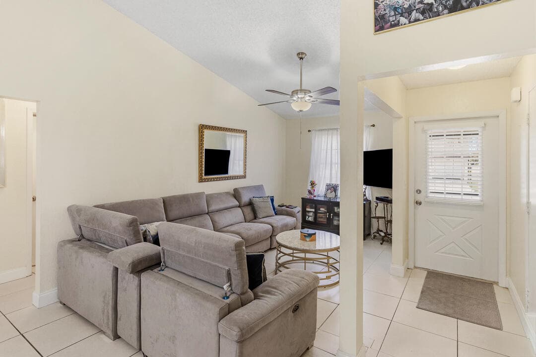 2363 SE Breckenridge Circle, Port St. Lucie, FL 34952 — photo 18 of 38