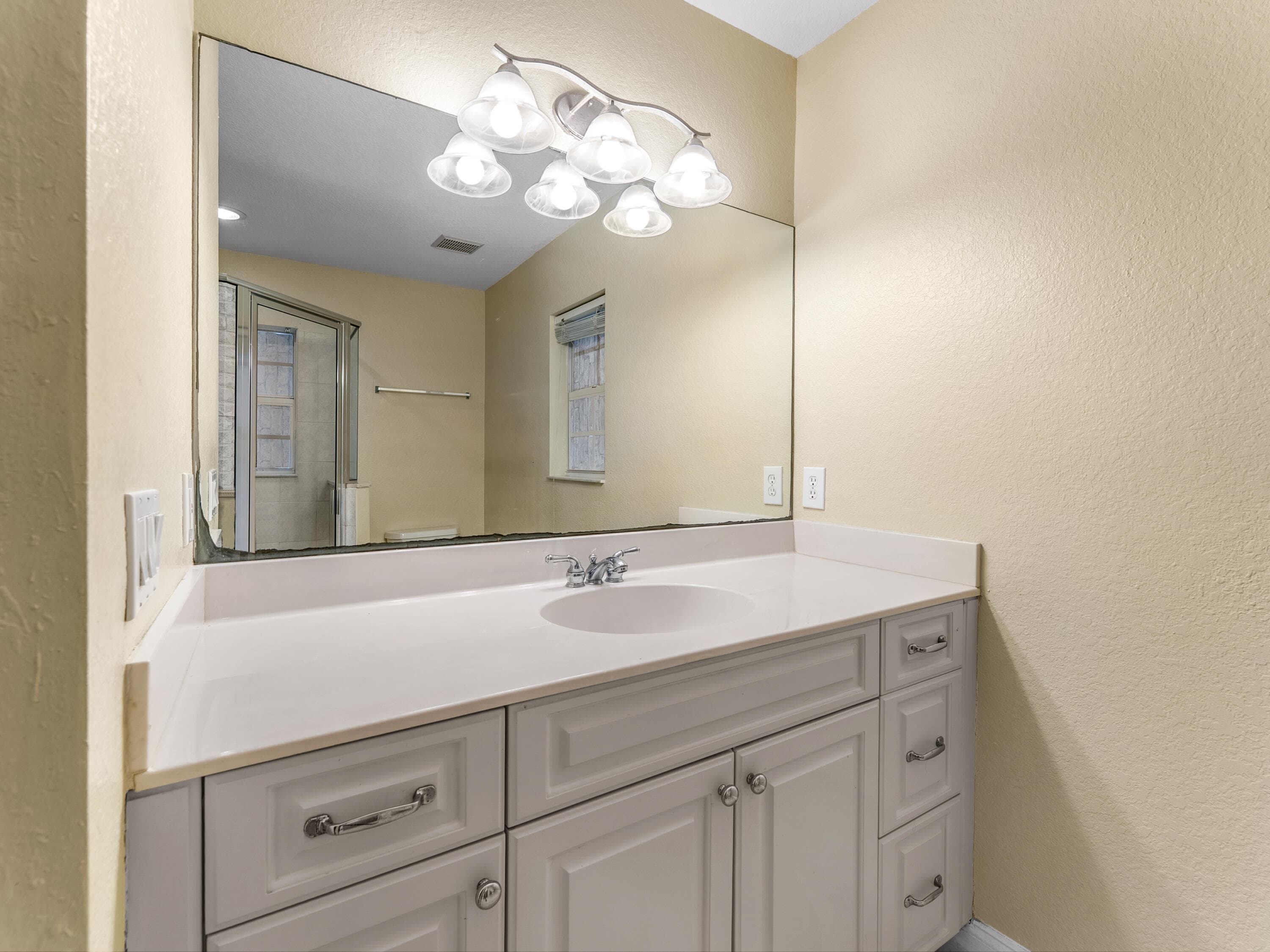 430 SE Thanksgiving Avenue, Port St. Lucie, FL 34984 — photo 35 of 38