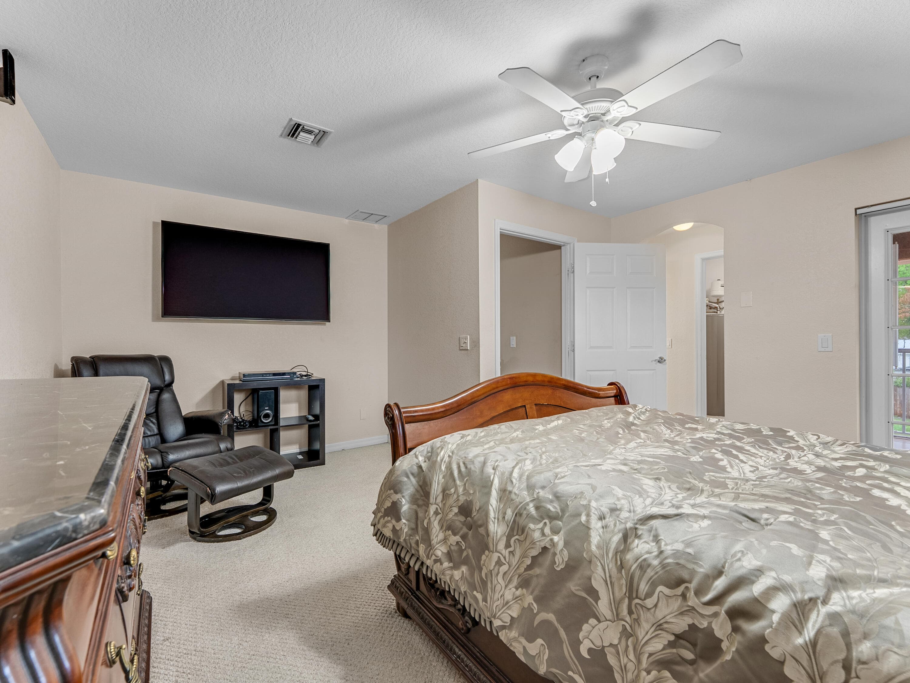 430 SE Thanksgiving Avenue, Port St. Lucie, FL 34984 — photo 24 of 38