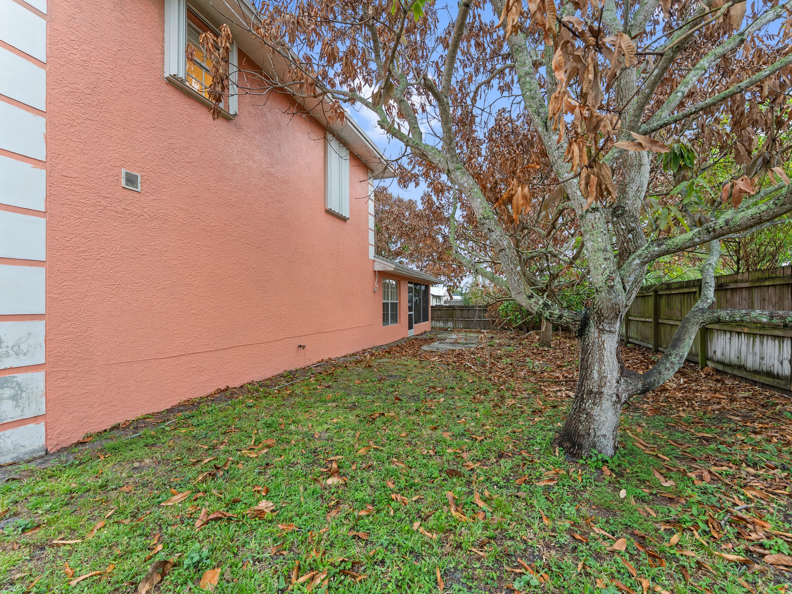 430 SE Thanksgiving Avenue, Port St. Lucie, FL 34984 — photo 32 of 38