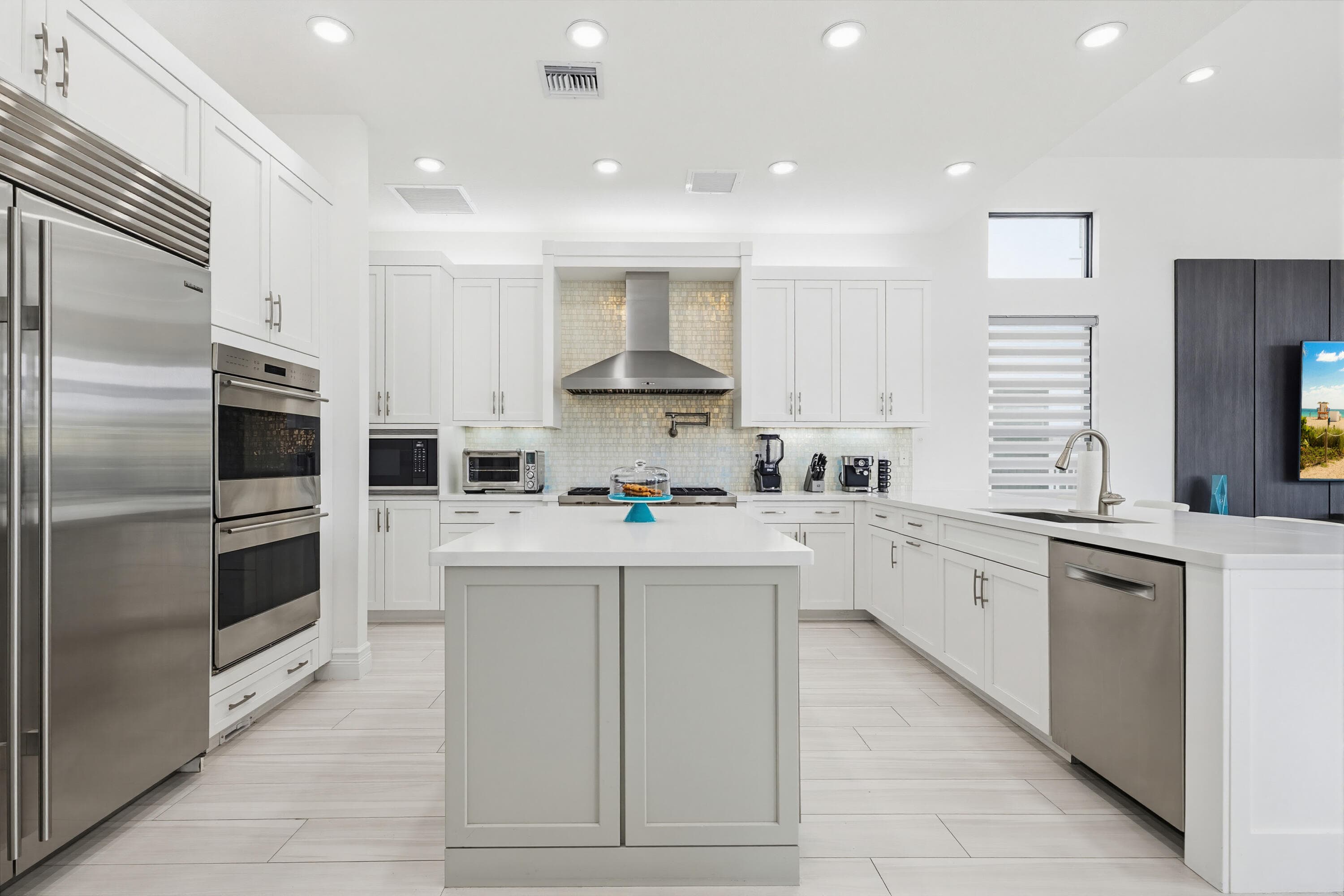 9801 Rennes Lane, Delray Beach, FL 33446 — photo 12 of 77