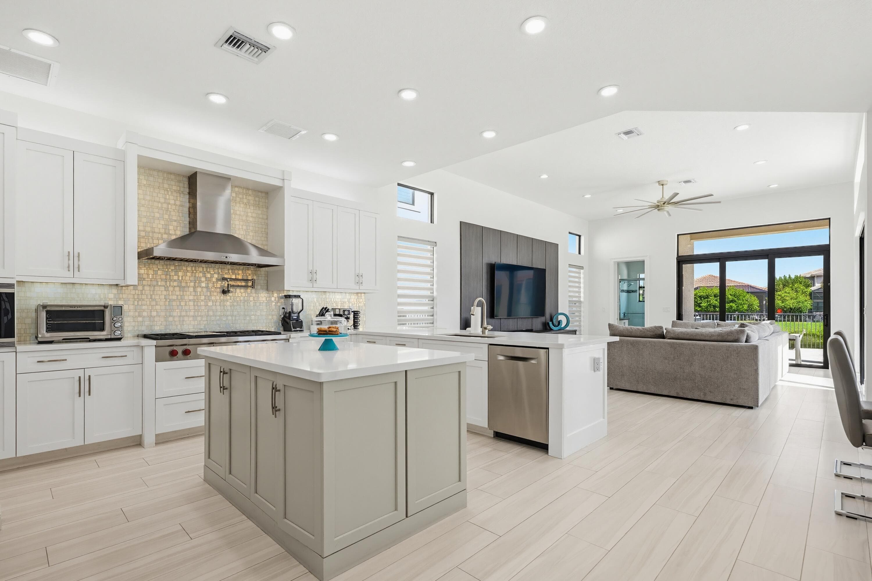 9801 Rennes Lane, Delray Beach, FL 33446 — photo 11 of 77