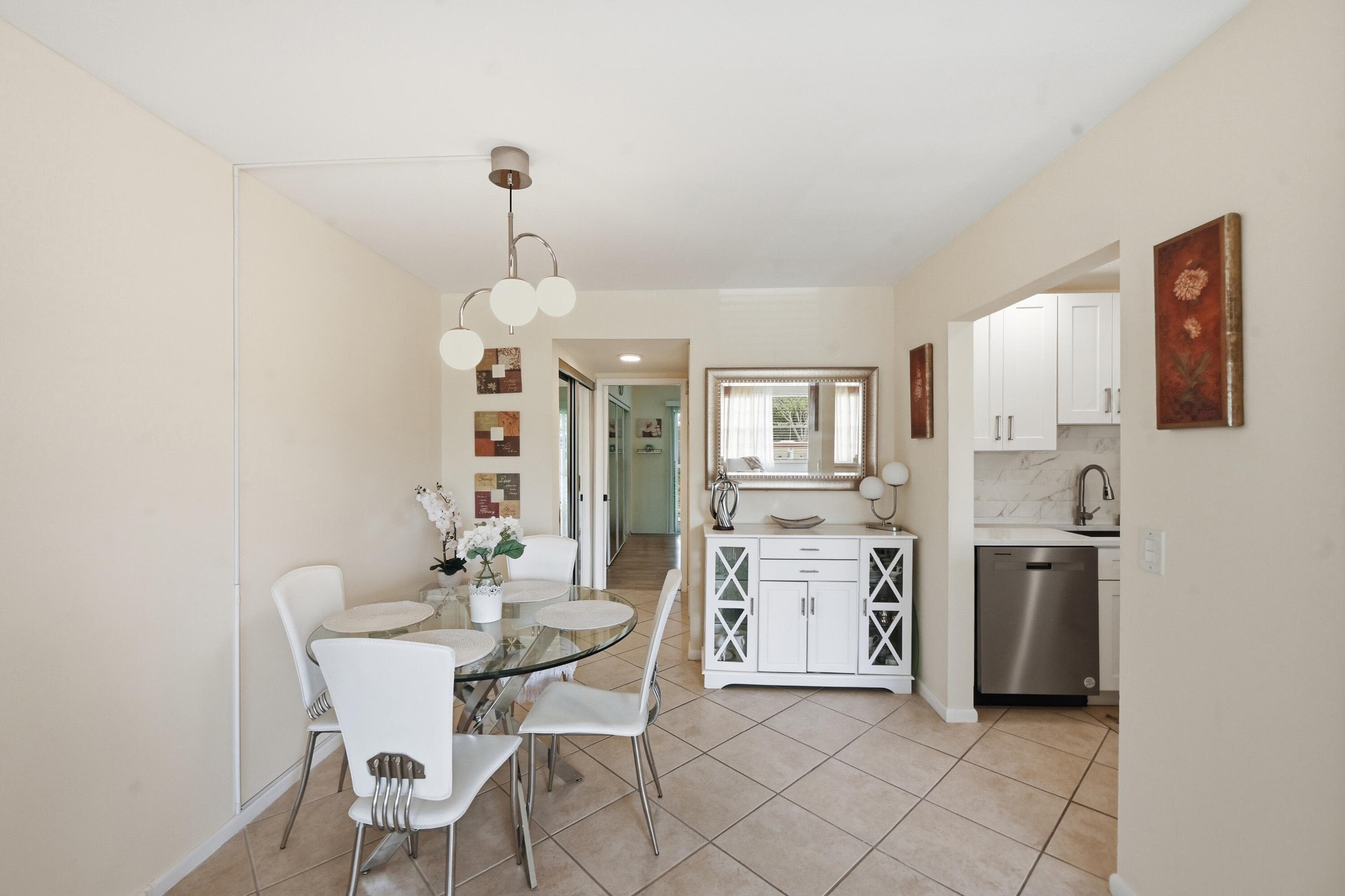 314 Brighton H, Boca Raton, FL 33434 — photo 4 of 22