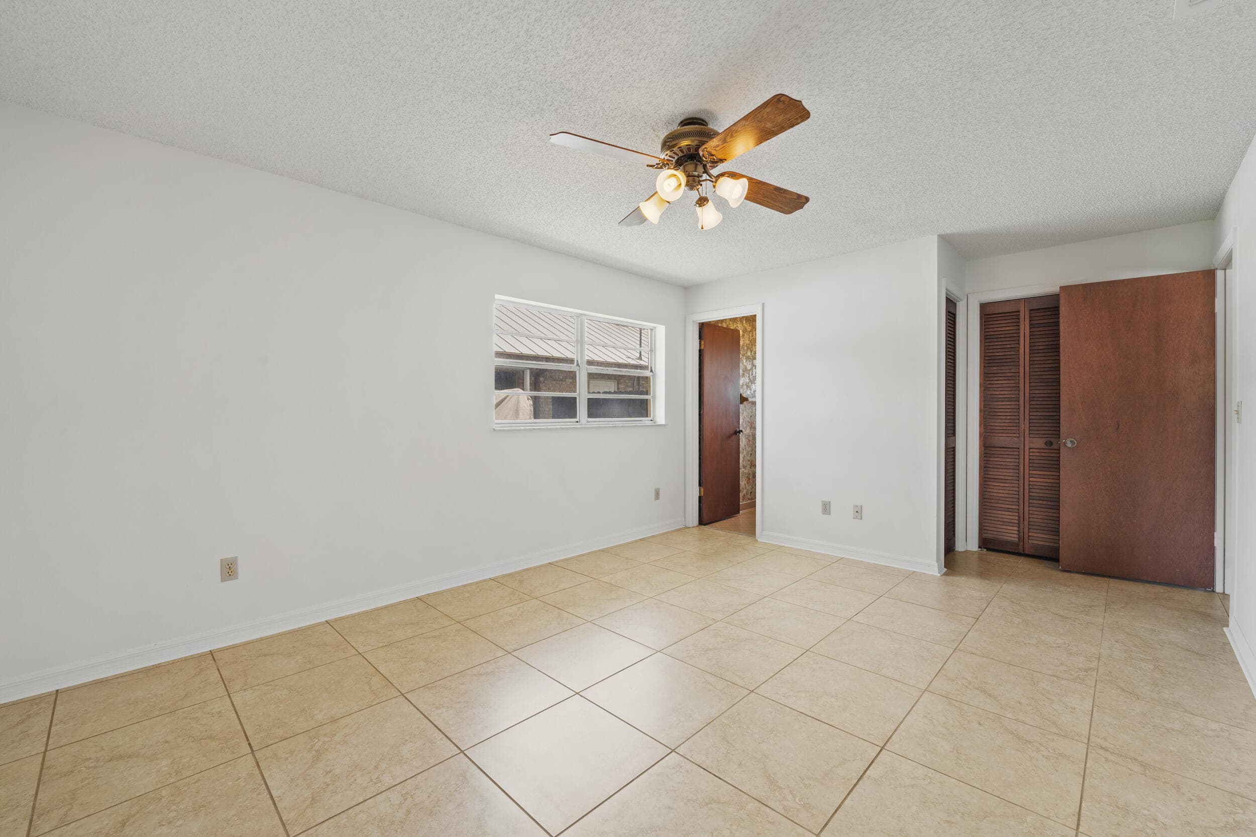 1919 Quail Court, Fort Pierce, FL 34982 — photo 16 of 33