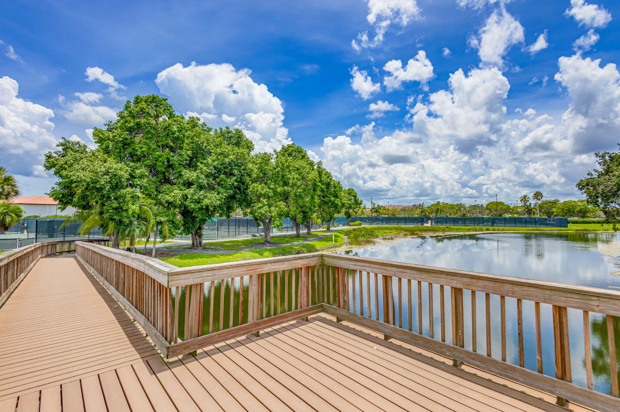 119 Club Drive, Palm Beach Gardens, FL 33418 — photo 40 of 47